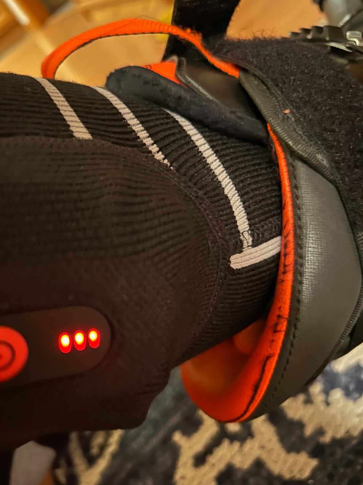 FREEHILL Merino Wool Rechargeable Heated Socks - Toe & Full Sole Heating | 5V 5000mAh Rechargeable Battery, One-Button, 3 Heat Levels, Soft & Breathable, Flat Cable for Better Fit customer photo 1