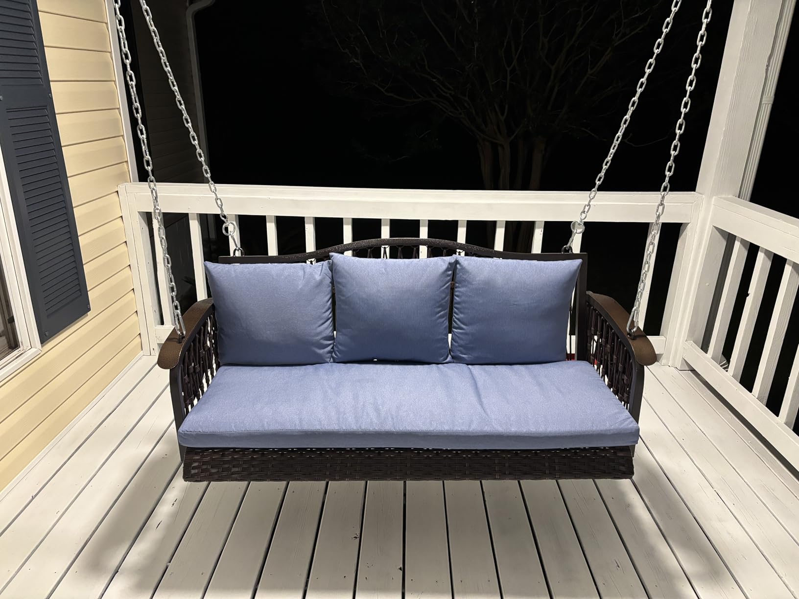 3-Person Wicker Porch Swing Chair Heavy Duty 900 LBS Outdoor Rattan Patio Swing Chair w/Cup-Holder & Steel Chains Hanging Bench Porch Swing Cushions for Deck & Backyard & Garden customer photo 2