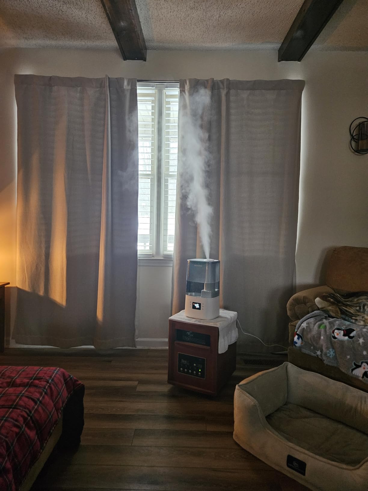 BOXING 4.5L Warm and Cool Mist Ultrasonic Humidifier for Bedroom Large Room, Top Fill Essential Oil Diffuser with Remote, Auto Shut-Off Quiet Sleep Mode, Humidistat, Timer, 45H Runtime customer photo 1