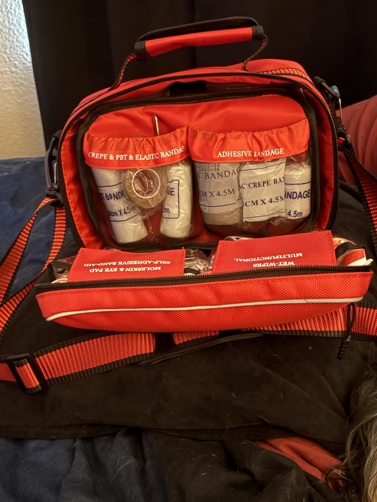 VRIEXSD Premium 450 Piece Large First Aid Kit for Home, Car, Businesses | Comprehensive, Well-Organized Portable First Aid Kit for Travel, Camping, Hiking & Outdoor Emergencies customer photo 1