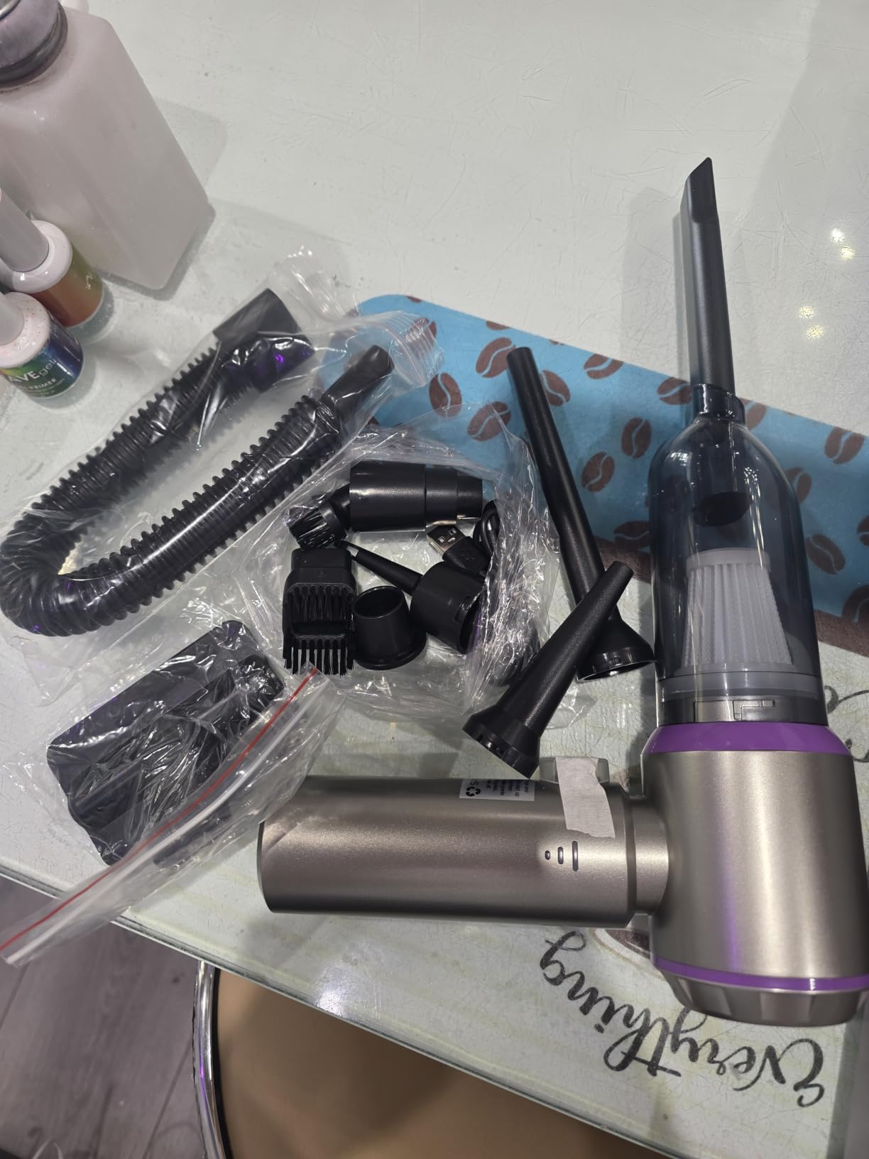 Vacuum/Air Duster 80,000RPM Super Power Mini Car Vacuum Cleaner, 80,000 RPM Portable Rechargeable Dust Blower Gun, High Power Suction Pump, Car Interior Cleaning Detailing Kit customer photo 1