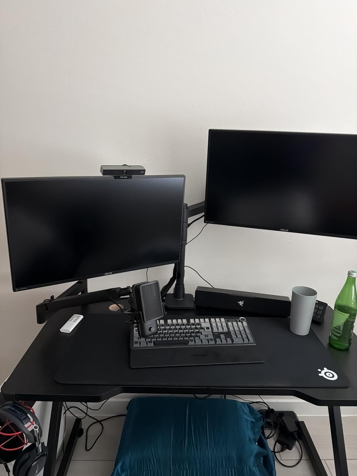 Dual Monitor Arm Desk Mount for 17-49 Inch Monitors Holds 44 lbs, Black | Heavy Duty Monitor Mount Stacked Monitor Arm Desk Full Motion Gas Spring Vertical Monitor Mount, 75/100 VESA Mount customer photo 1