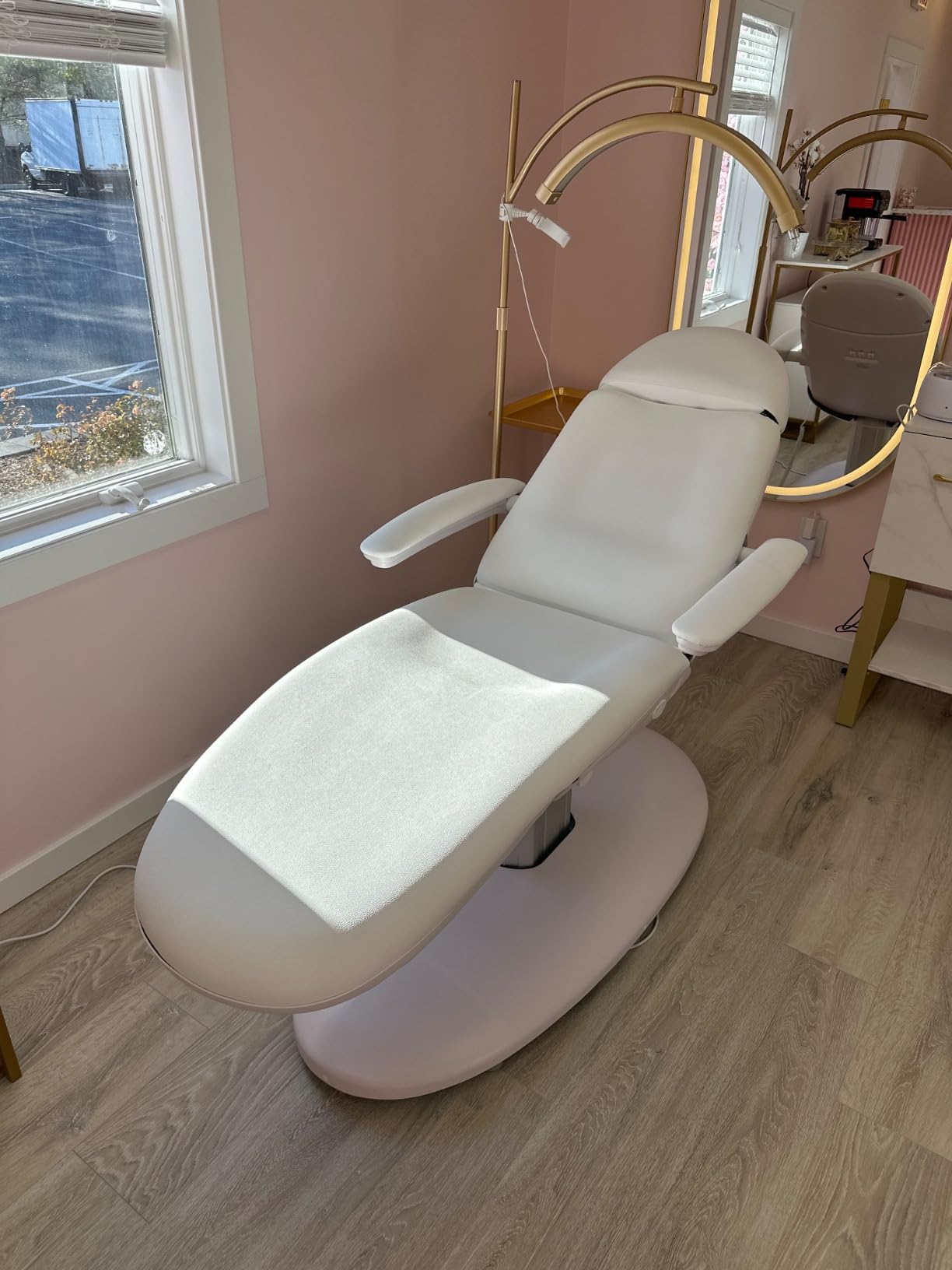 SKINACT Venus Electric Medical Spa Treatment Table & Chair with Wired Hand Remote Control, Adjustable Multi-Function Esthetician Bed for Facial, Med Spa, Massage & Beauty Treatments, Sand customer photo 1