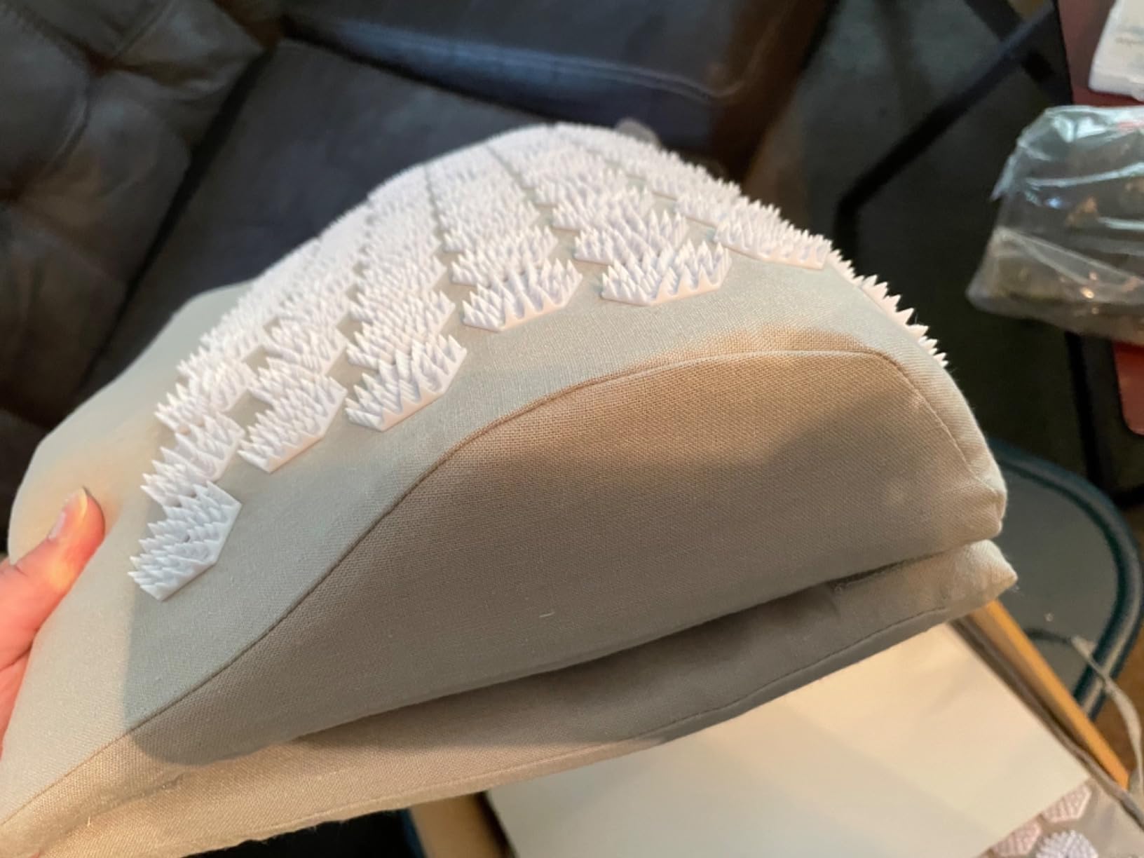 Acupressure Mat and Pillow Set - Full Body Acupuncture Mat | Premium Eco-Friendly Linen and Coconut Fiber Mat customer photo 1