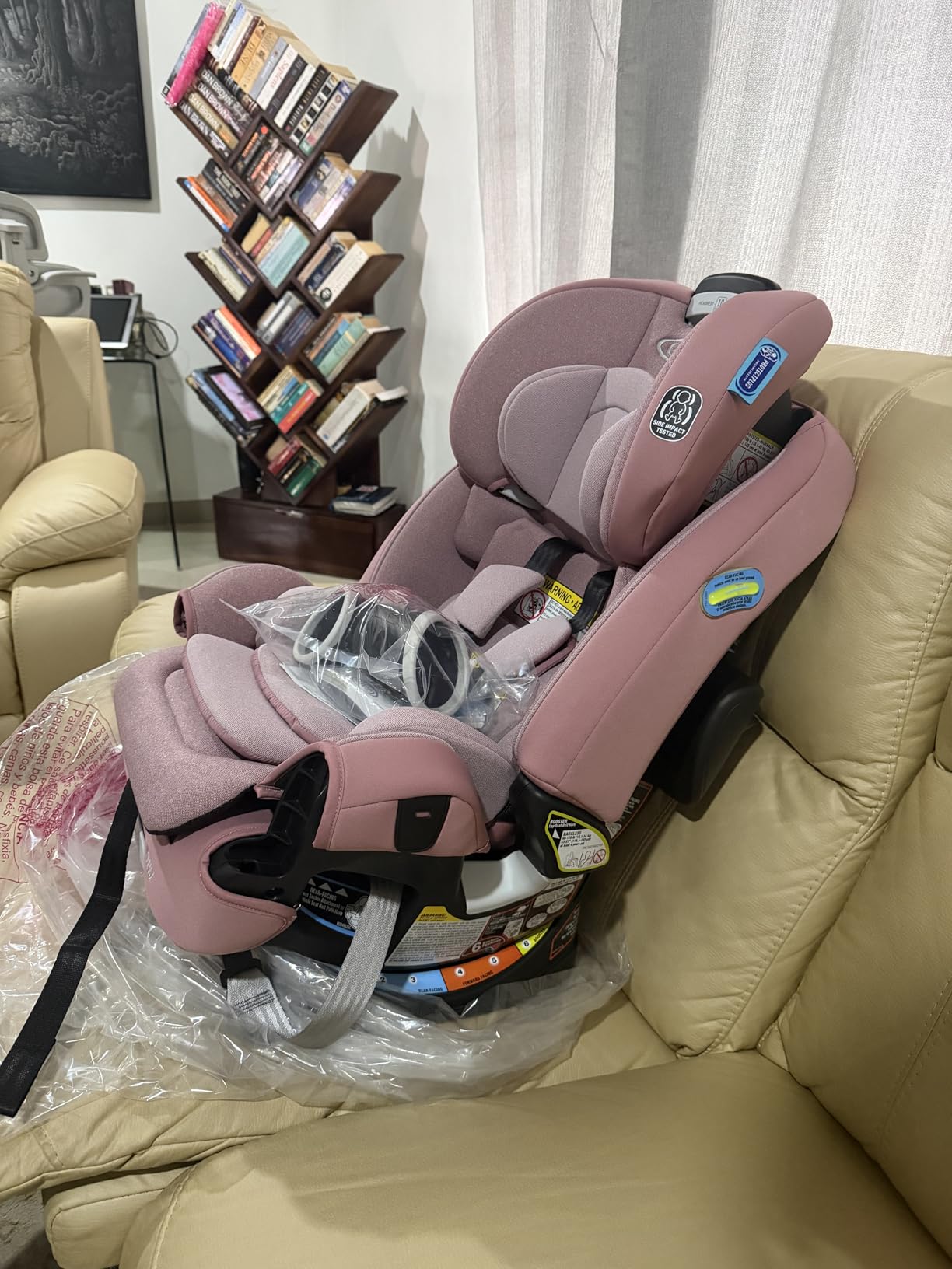 Graco 4Ever DLX 4-in-1 Convertible Car Seat, 10 Years of Use Infant to Toddler, Rear-Facing, Forward-Facing, Highback Booster, and Backless Booster (Maddox) customer photo 1