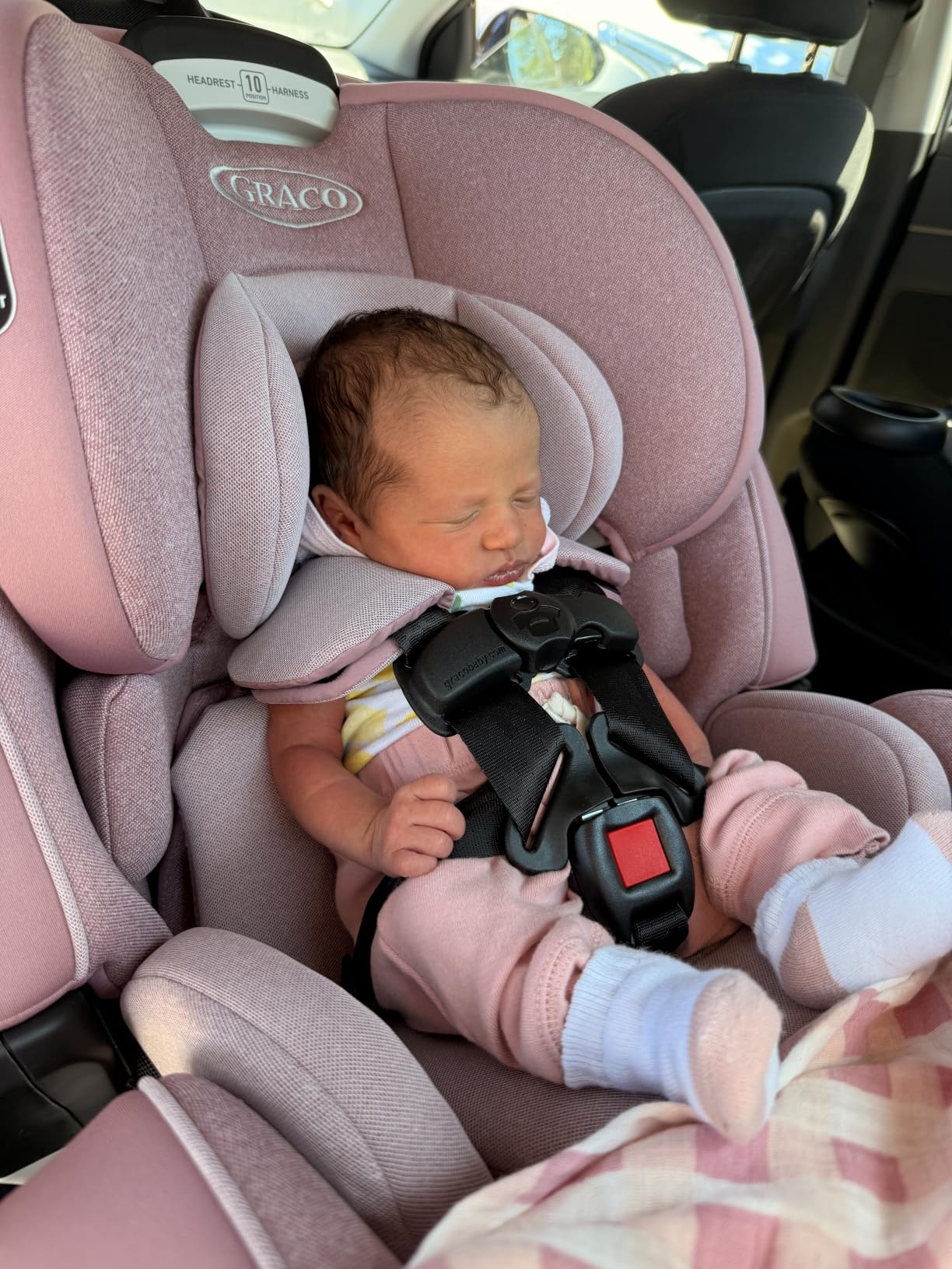 Graco 4Ever DLX 4 in 1 Car Seat | Infant to Toddler Car Seat, Maven, Adaptable for 10 Years of Use, Size: 20x21.5x24 Inch customer photo 1