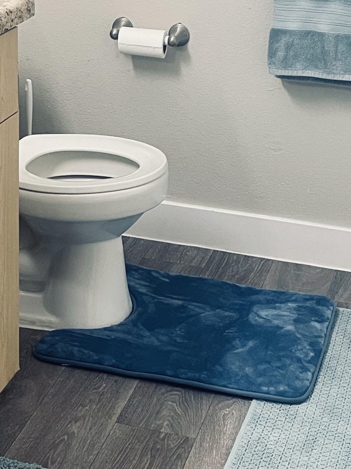 Smiry Memory Foam Bath Mat 34x21, Extra Soft and Absorbent Bathroom Rugs | White, Quick Dry Machine Washable Non-Slip Bath Mat for Bathroom Floor, Shower and Tub customer photo 1