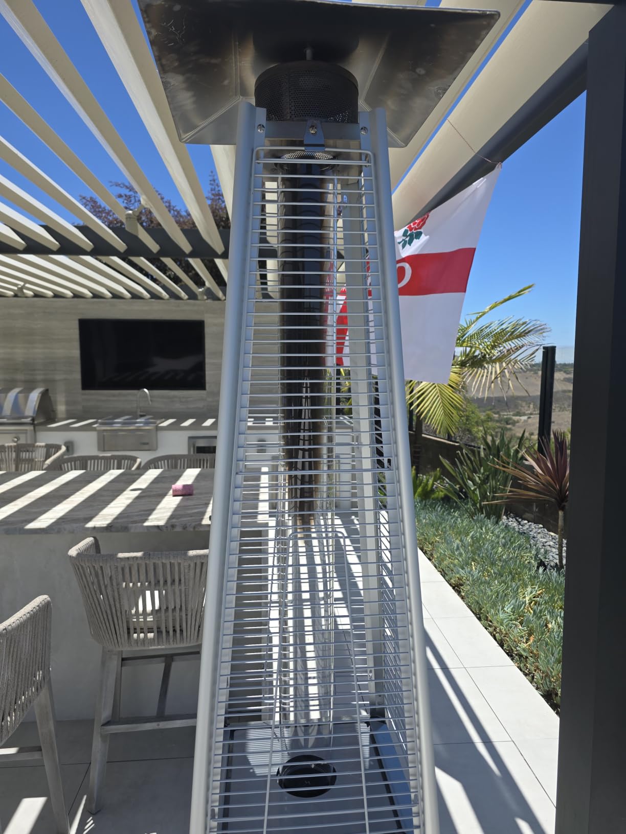 VEVOR 50000BTU Propane Patio Heater for Outdoor Use With Round Table Design, Metal Burner and Wheels - Tall Hammered Flame Heater for Party, Backyard, Garden, Silver Gray customer photo 2
