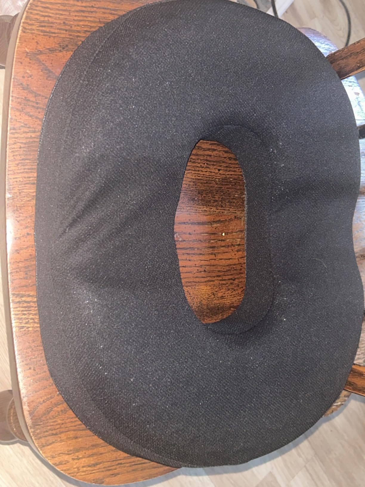 Donut Pillow Seat Cushion, Cooling Gel Memory Foam Chair Cushion, Black | Office, Home & Car Seat Cushion, Butt Pillow for Tailbone Pain Relief, Hemorrhoids and Everyday Sitting Comfort customer photo 2