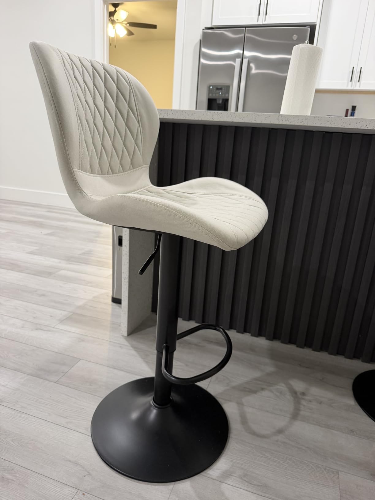 Bar Stools Set of 2, Modern Swivel Counter Height Barstools for Kitchen Island Chairs, Adjustable Fabric Bar Stools with Back for Kitchen Counter Bar, Brown customer photo 2