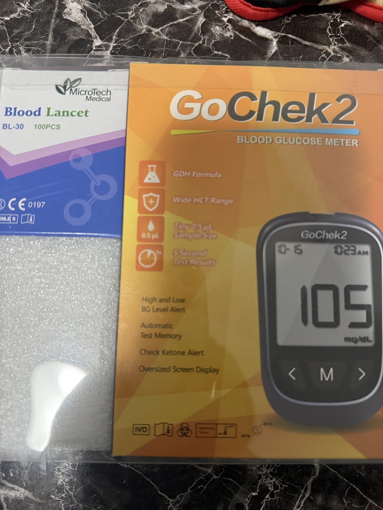 MicroTech Blood Glucose Monitor Kit 100 Strips & Lancets, No Coding, 500 Storage, Wider HCT for Family customer photo 1