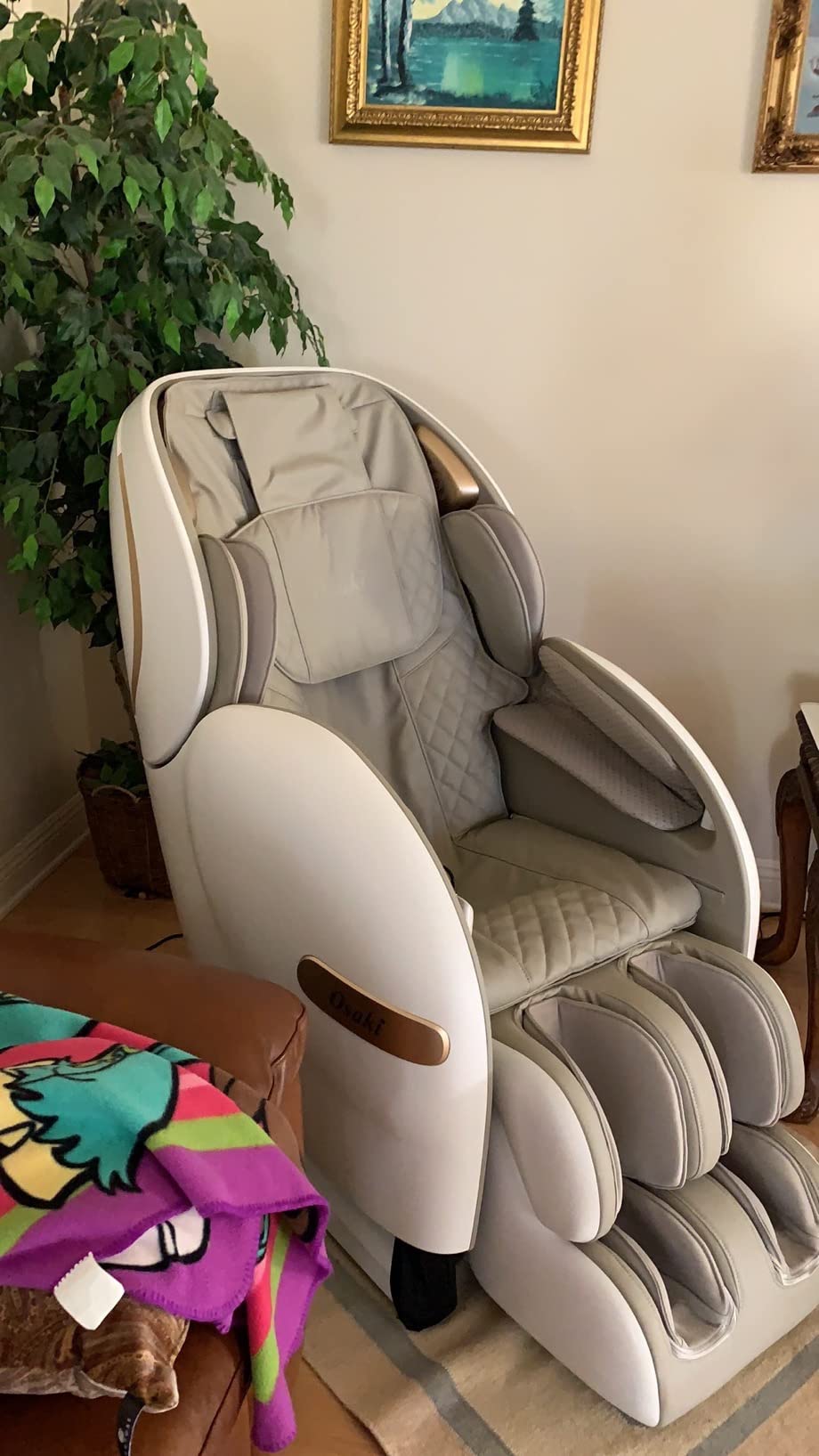 Monarch Full Body Massage Chair | Zero Gravity 3D SL-Track | Space Saving Technology Recliner| 9 Unique Auto Programs | Bluetooth Connection (LE Taupe) customer photo 2