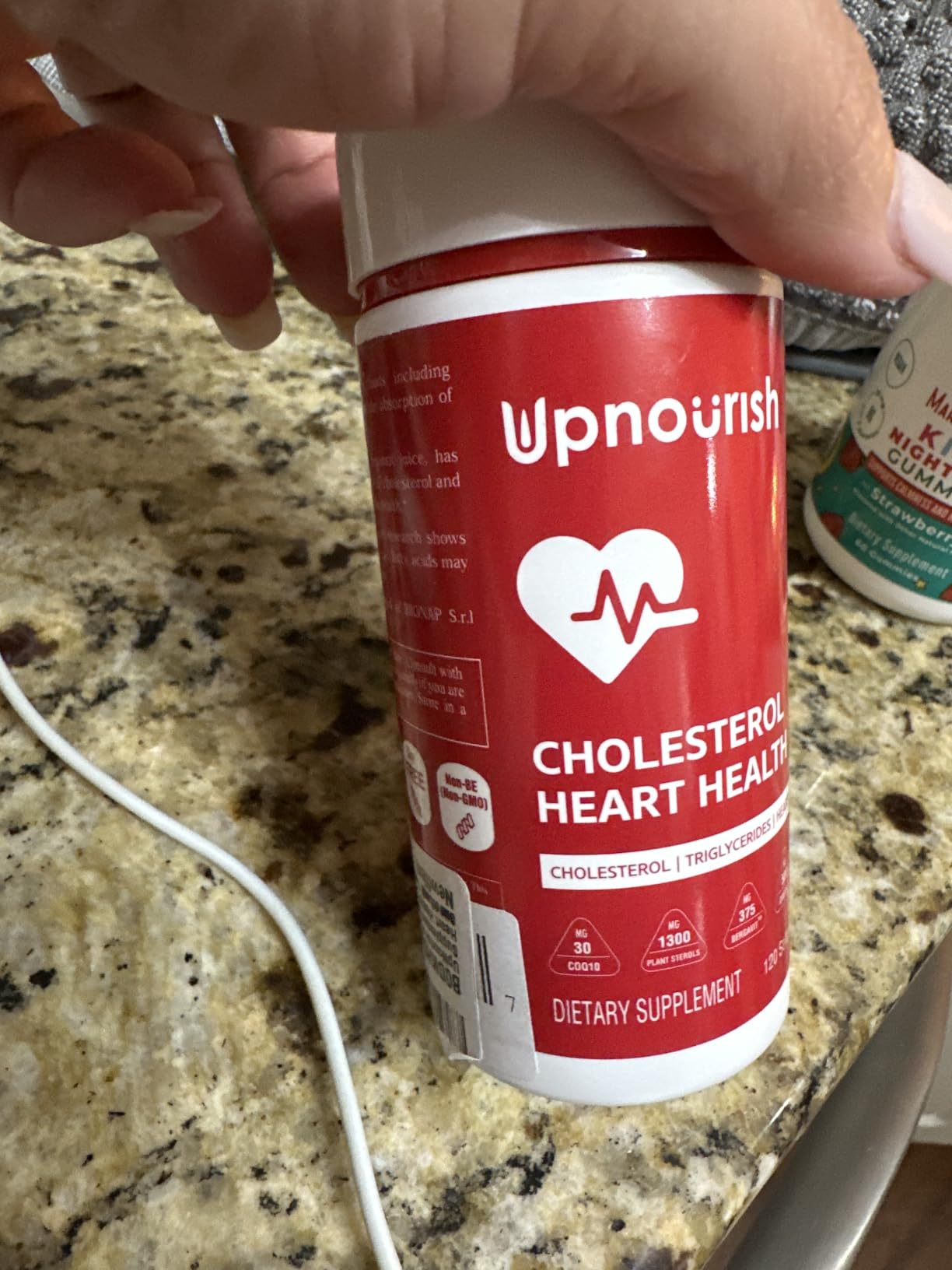UpNourish Plant Sterols Citrus Bergamot Supplement with CoQ10, Omega 3, Olive Leaf, Turmeric Curcumin, Black Garlic and Niacin - 120 Softgels customer photo 2