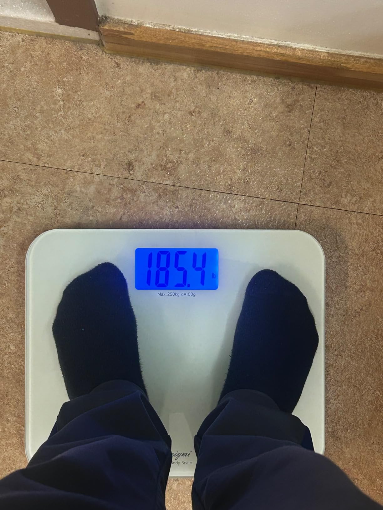 Talking Scales for Body Weight, Highly Accurate Digital Talking Bathroom Scale with Large LCD Screen, Auto On & Off, Talking Scales for Visually Impaired or Elderly, Includes Batteries, 551 LB customer photo 2