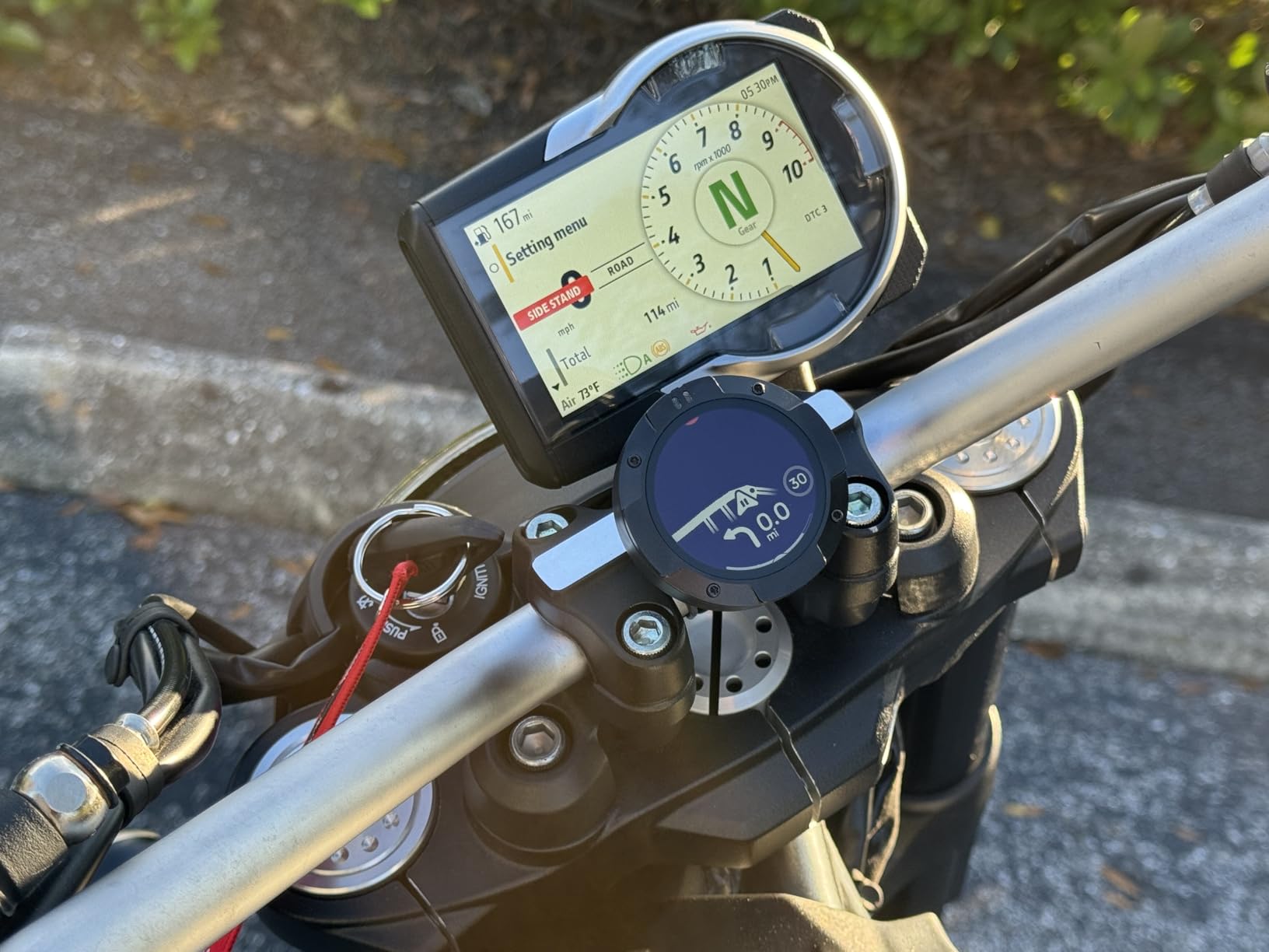 Beeline Moto II Black - GPS Navigation for Motorcycles | Easy To Use Sat Nav For Motorcycles, IP67 Water & Shock Proof, 14-Hour Battery, Glove Friendly Buttons, Anti-Glare Screen customer photo 1