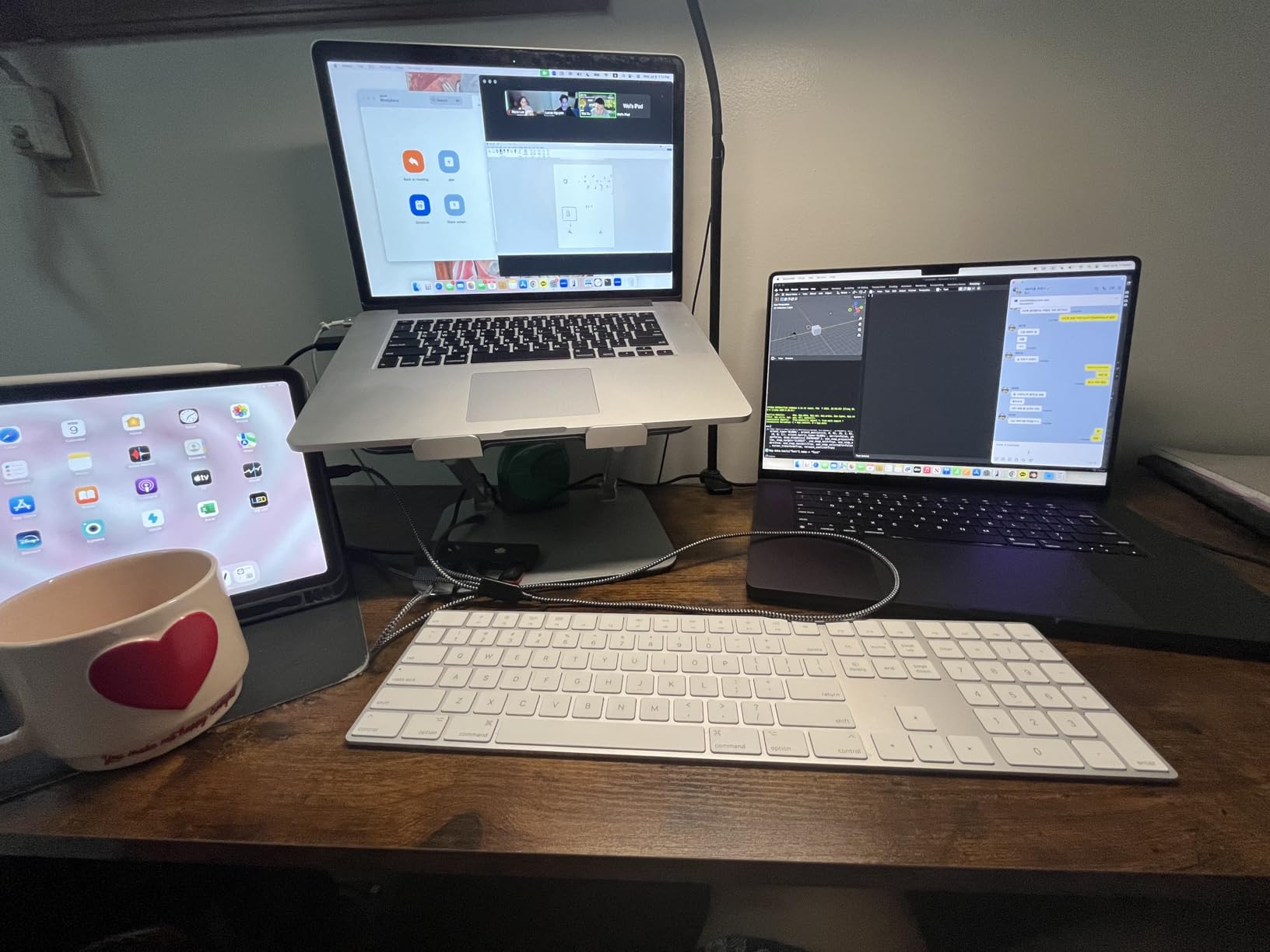 Apple 2024 MacBook Pro Laptop with M4 Pro, 14-core CPU, 20-core GPU: Built for Apple Intelligence, 16.2-inch Liquid Retina XDR Display, 24GB Unified Memory, 512GB SSD Storage; Space Black customer photo 2