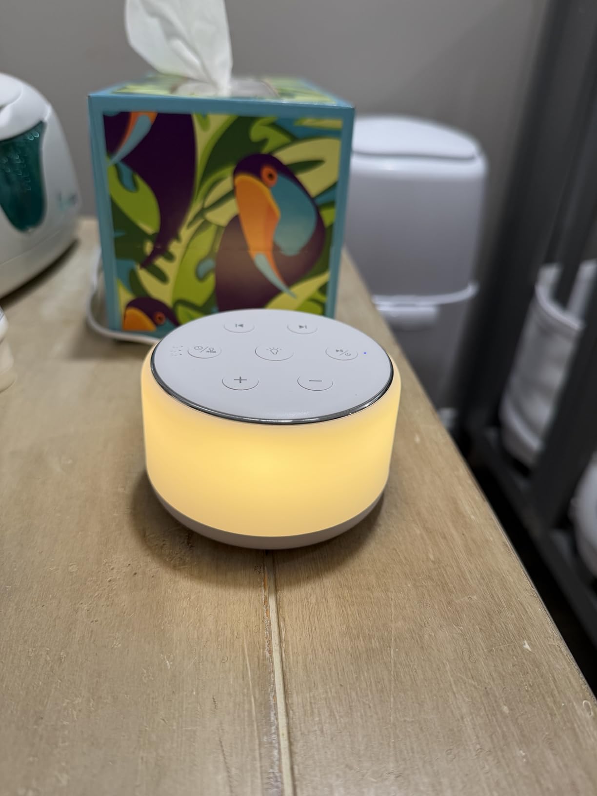 FamiSym White Noise Sound Machine Baby for Sleeping with Night Light - 34 Soothing Sounds, Rechargeable White Noise Machine for Kids Adults Sleep, Portable Lullaby Machine Baby Soother (Slate) customer photo 2