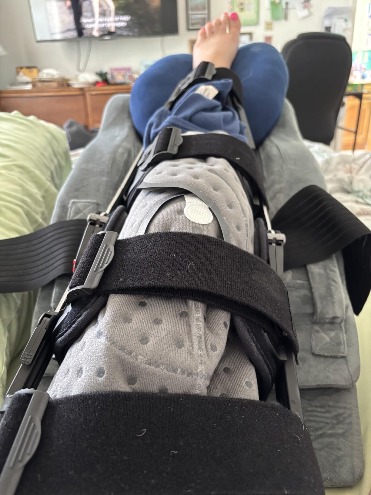 ICYTHRP Programmable Timer Ice Machine for Knee After Surgery w/Quiet Pump - FSA Eligible HSA, Portable Cold Therapy Machine, Programmable Recovery System for ACL, TKR & Sports Training w/ Universal Pad customer photo 1