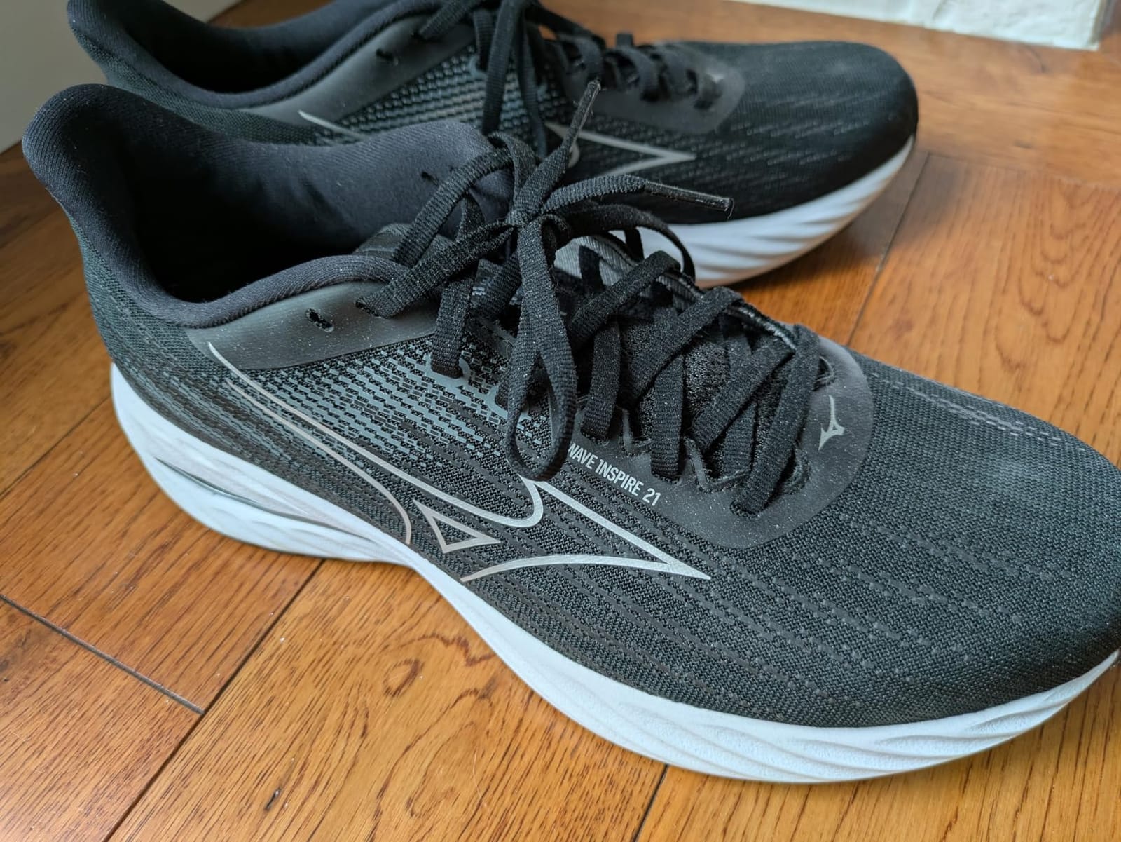 Mizuno Men's Wave Inspire 21 Running Shoe customer photo 1