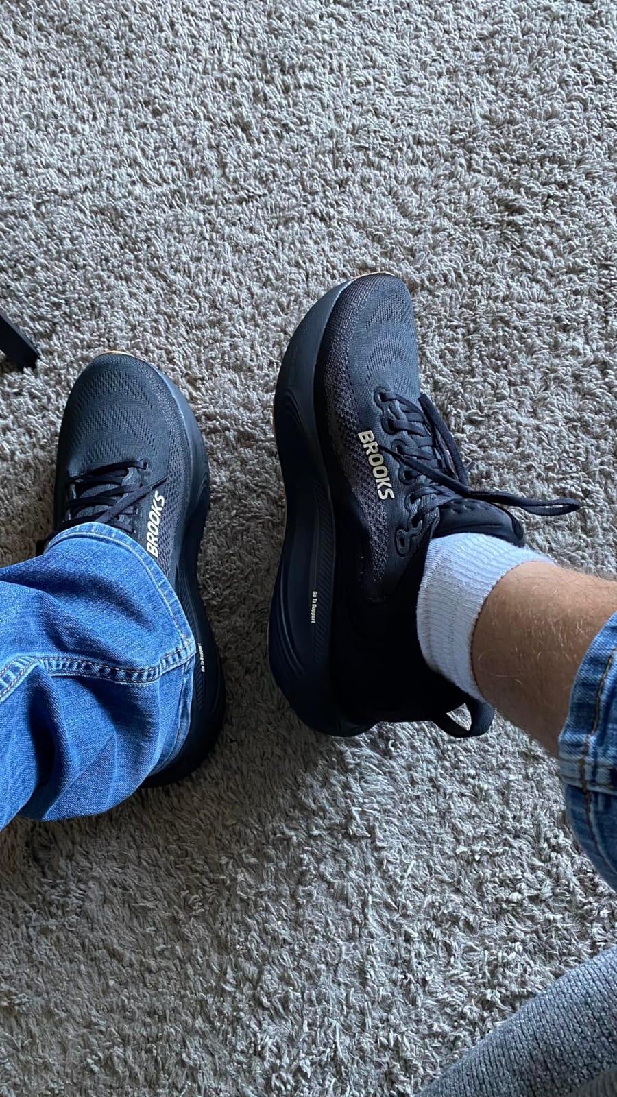 Brooks Men's Adrenaline GTS 25 Running Shoe | Road Running Shoes customer photo 2