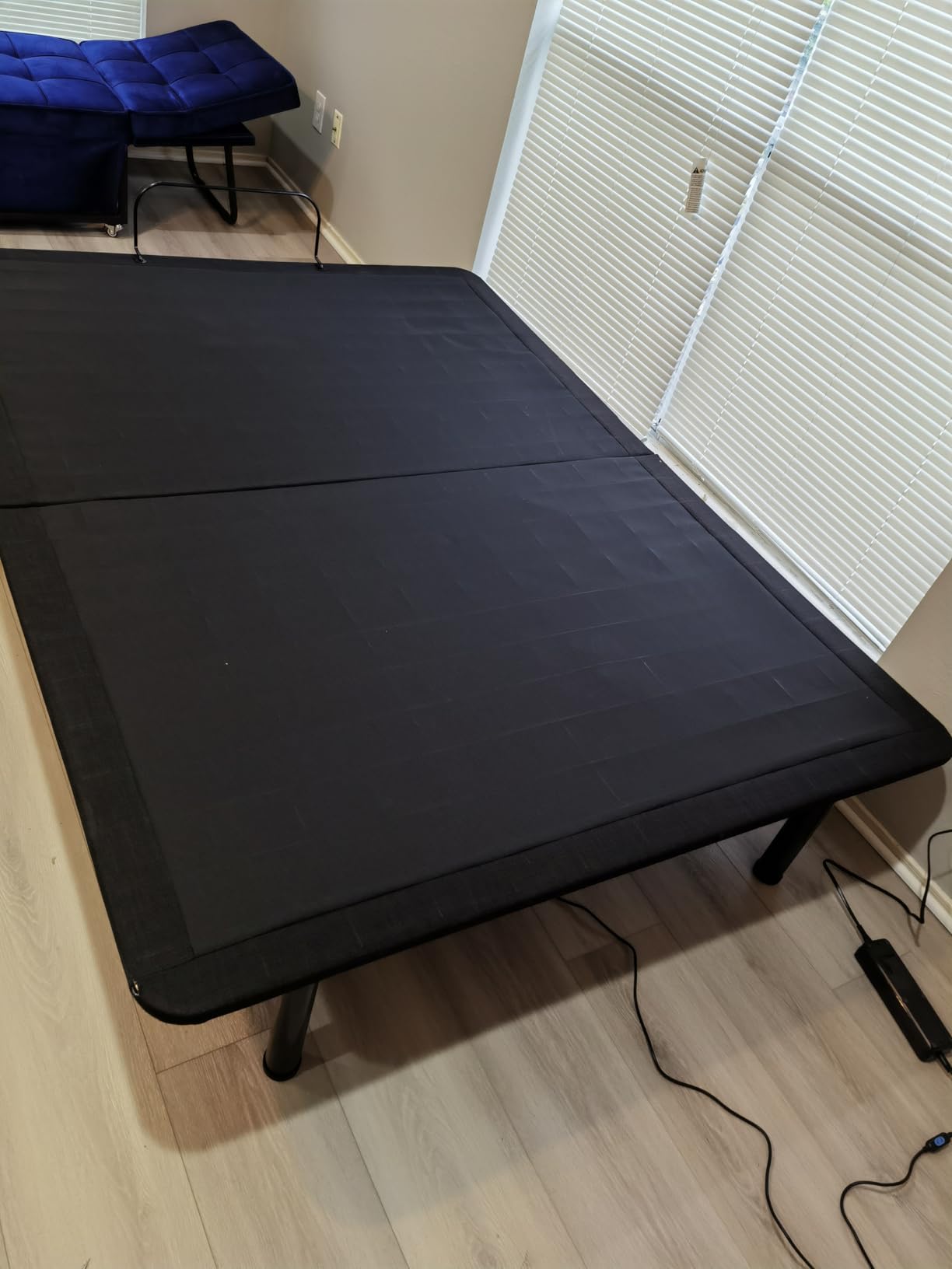 Adjustable Bed Frame Queen with Massage, Zero Gravity | Wireless Remote, Independent Head and Foot Incline, 12