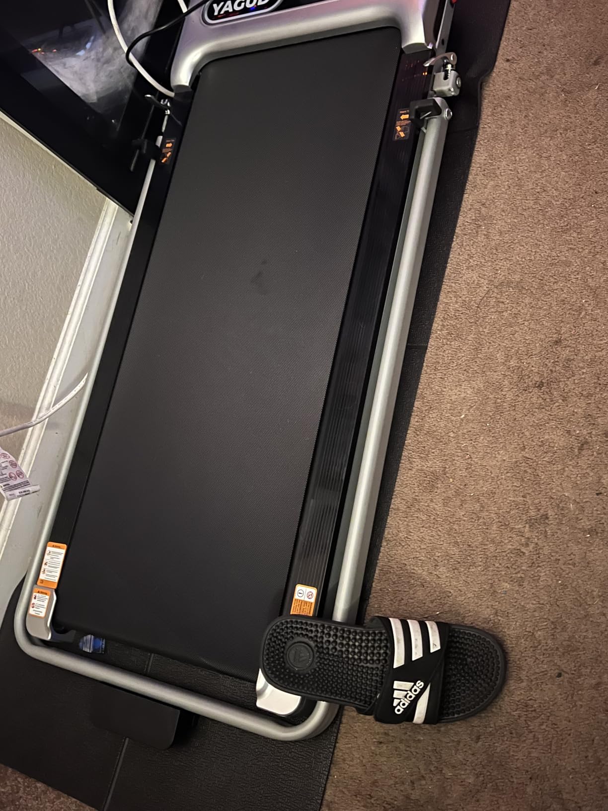 Yagud Walking Pad, Walking Pad Treadmill for Home Office, Portable Under Desk Treadmill with Remote Control and LED Display, Walking Jogging Running Machine customer photo 2