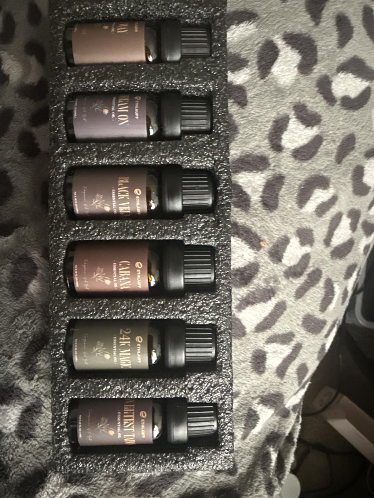 Relax Essential Oils Set, Diffuser Oil for Home, Humidifiers, Candle Making, Aromatherapy - Stress Relief, Calm Down, Tranquil, Meditate, Unwind, Purify, 6x10ml customer photo 2