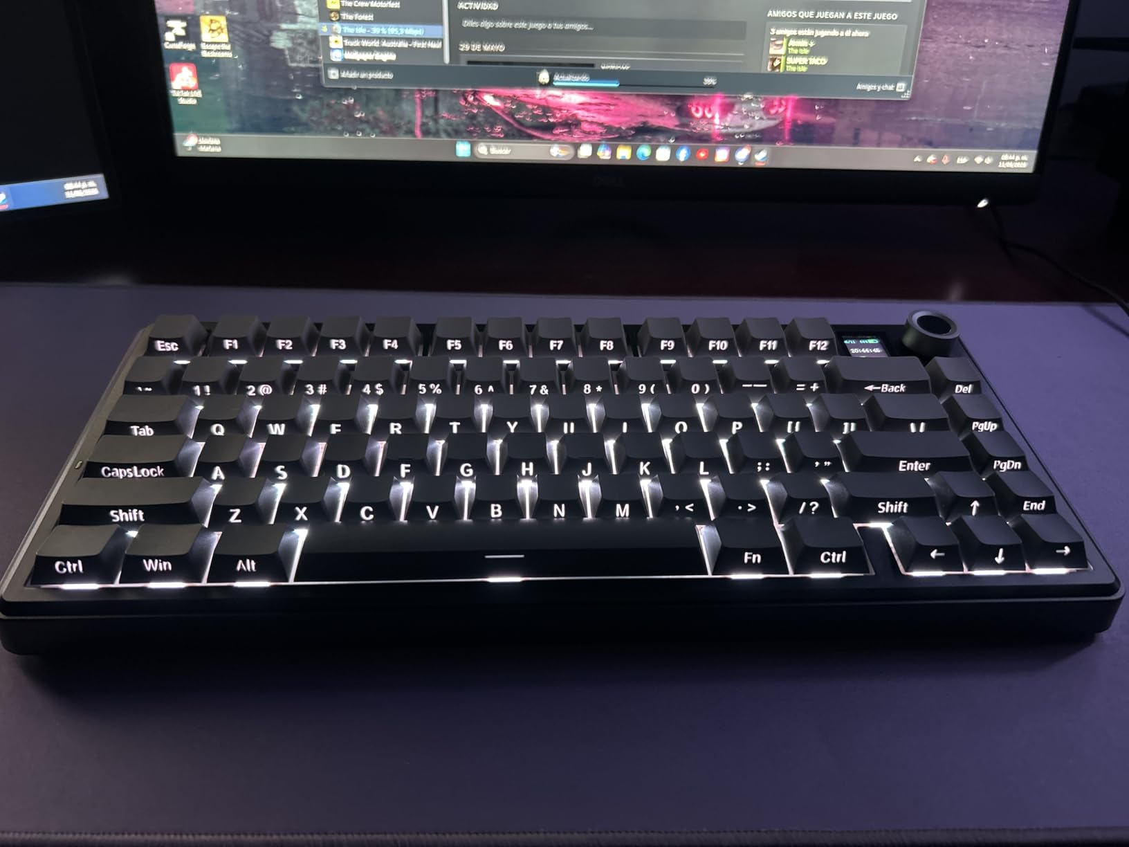 EPOMAKER X Aula F75 MAX Wireless Mechanical Keyboard with TFT Screen and Knob, Gasket Gaming Keyboard in 75% Layout, Hot Swappable, RGB Backlight, for PC/Mac/Linux (Black Gradient) customer photo 2