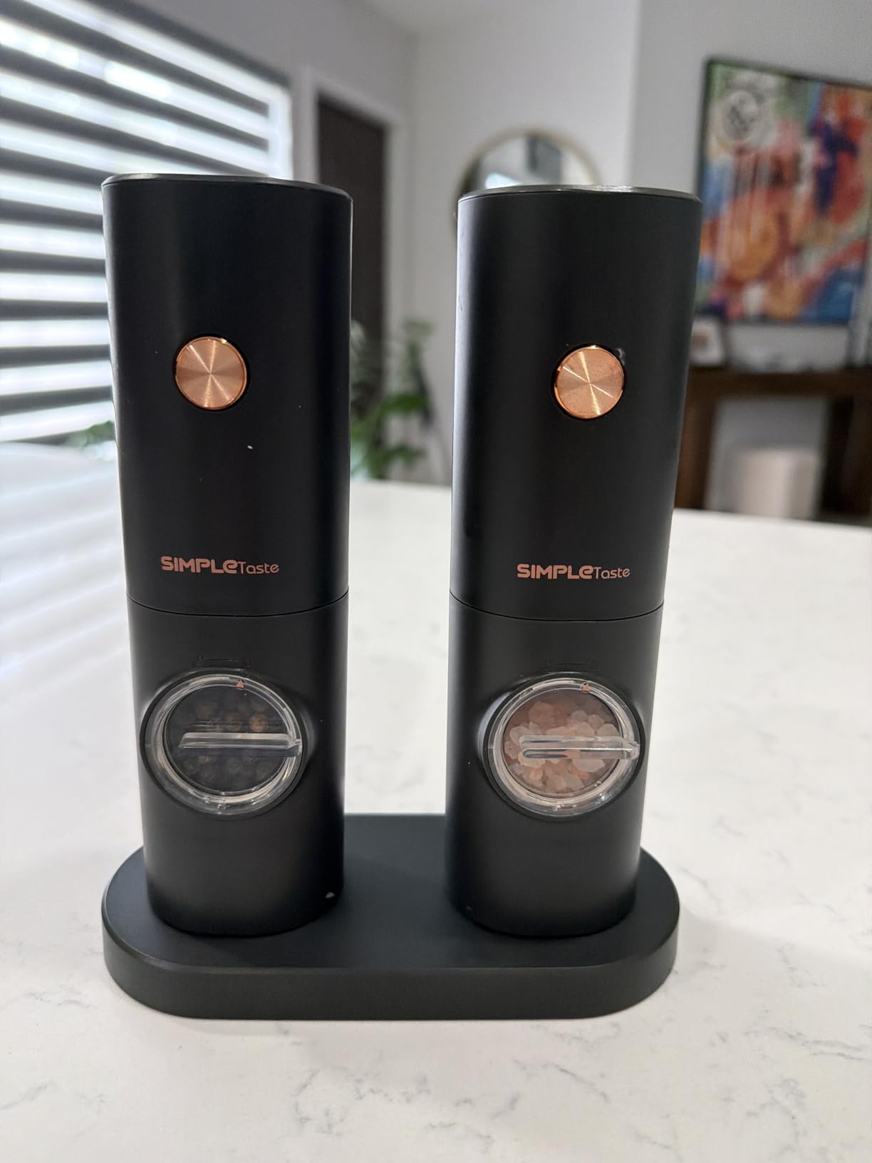 SIMPLETASTE Electric Rechargeable Salt and Pepper Grinder Set | Automatic Pepper Mill Shakers with LED Light, Adjustable Coarseness, One Hand Operation for Kitchen, Dining, Gifting, Black customer photo 1