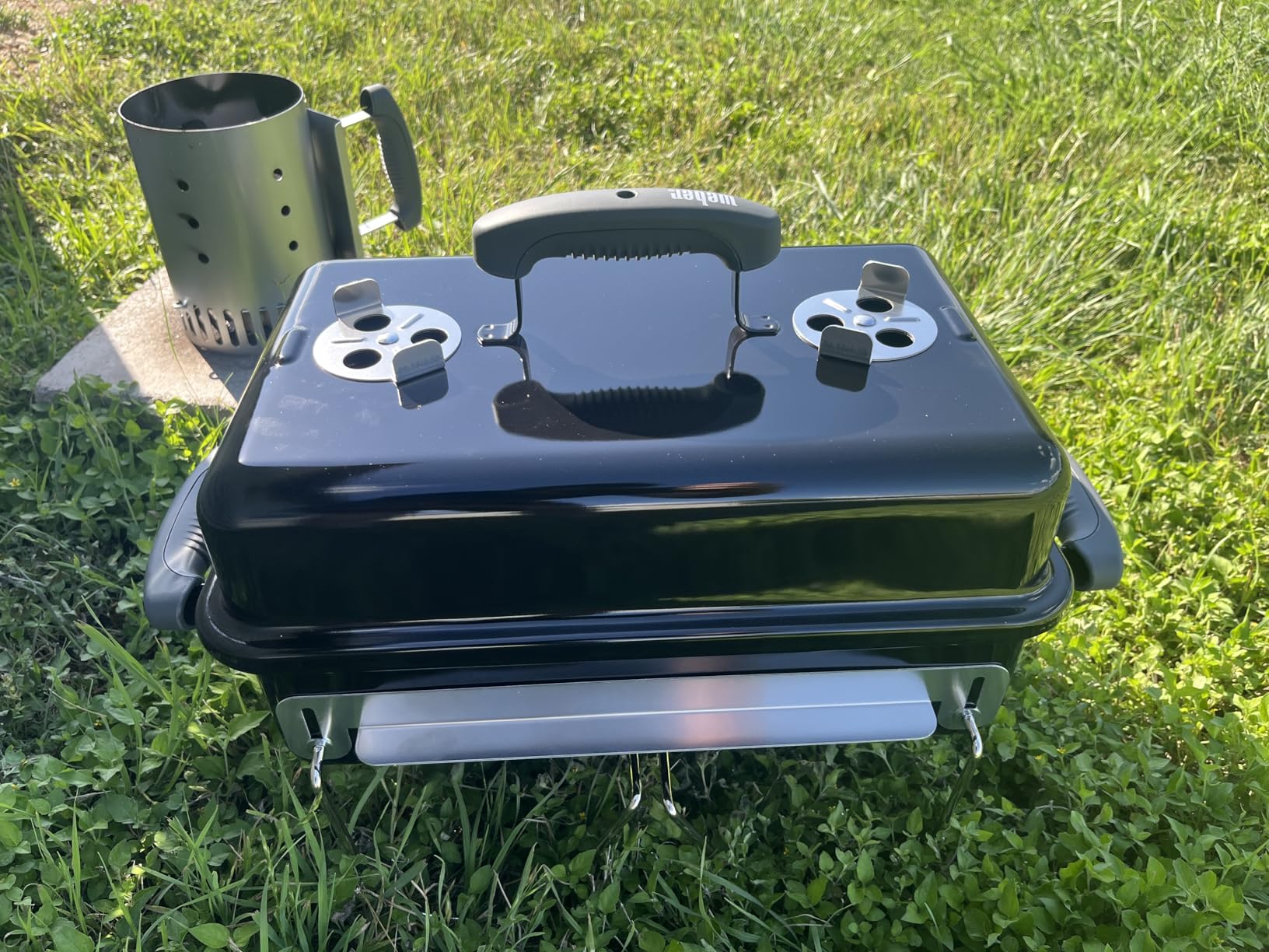 Weber Go-Anywhere Portable Charcoal Grill | Lightweight Portable BBQ Grill for Camping, Tailgating & Outdoor Cooking with 2-Piece Cooking Grate & Precise Airflow Dampers customer photo 1