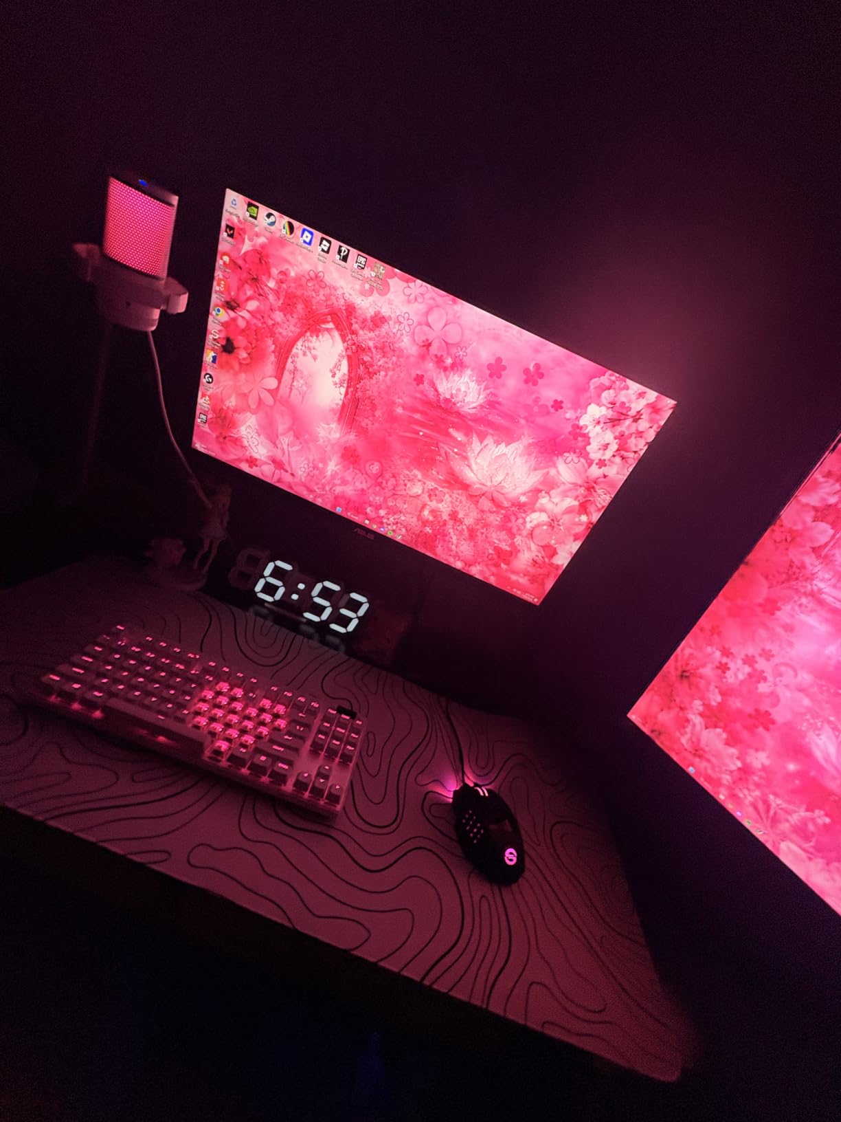 Large Gaming Mouse Pad Extended XXL Mouse Mat Long Desk Pad with Stitched Edges for Keyboard Home Office Gaming Work Big Desk Pad (35.4x15.7x0.12IN, 90x40),White Topographic customer photo 2