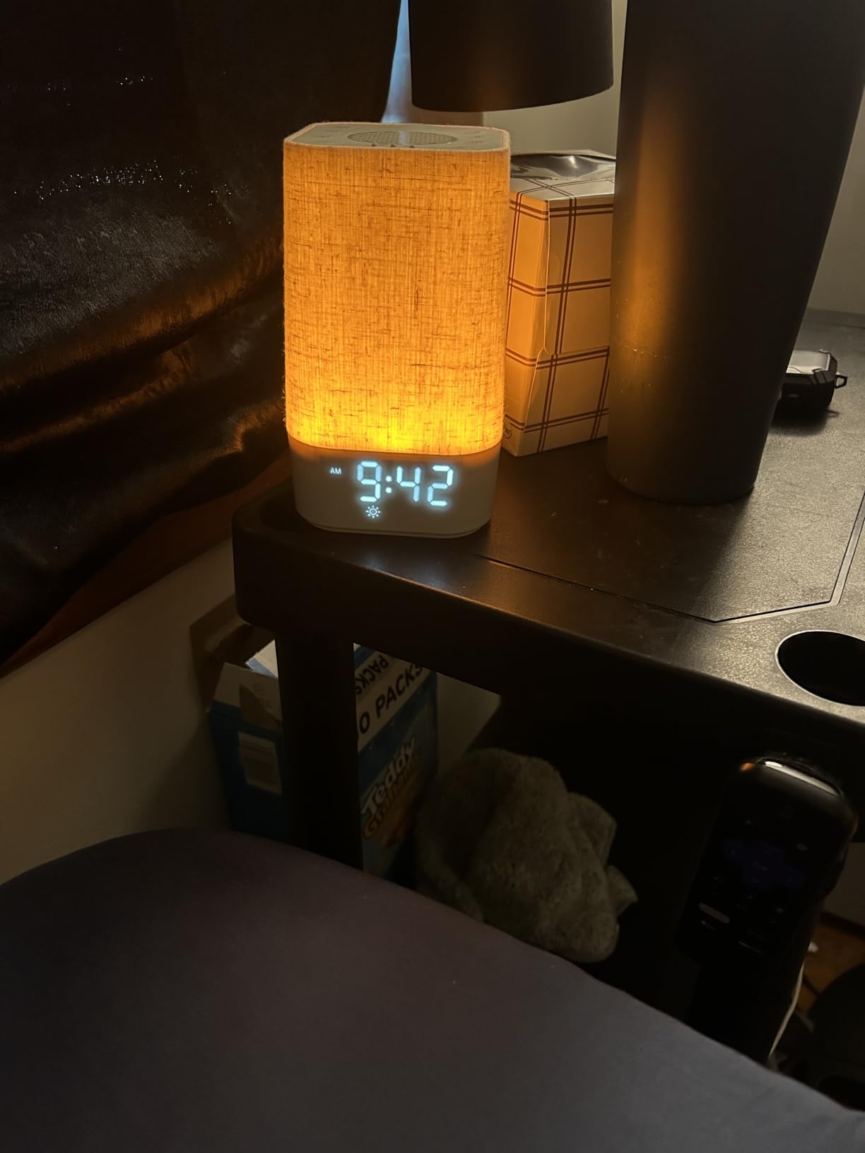 Sunrise Alarm Clock with Sound Machine, Gentle Wake Up Light for Bedroom | 10-60 Mins Gradual Light, 30 Soothing Sounds, Adjustable Brightness, 32-Level Volume, Bright & Loud Enough for Dark Morning customer photo 2