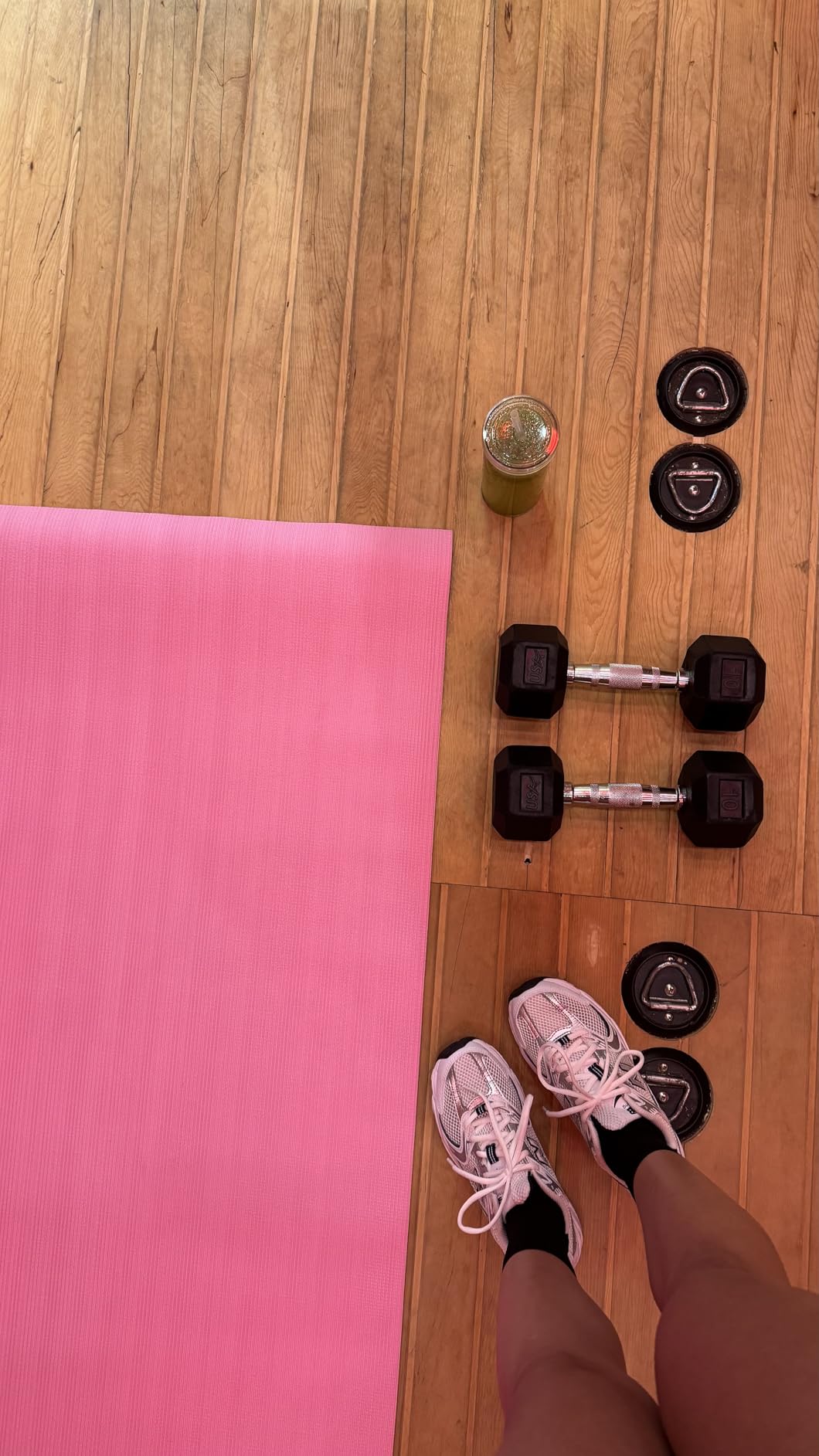 Sunny Health & Fitness Exercise Yoga Mats - Non-Slip Support for Home & Gym | Supportive Comfort, Non-Slip, Durable & Portable, Yoga, Pilates, Meditation customer photo 1
