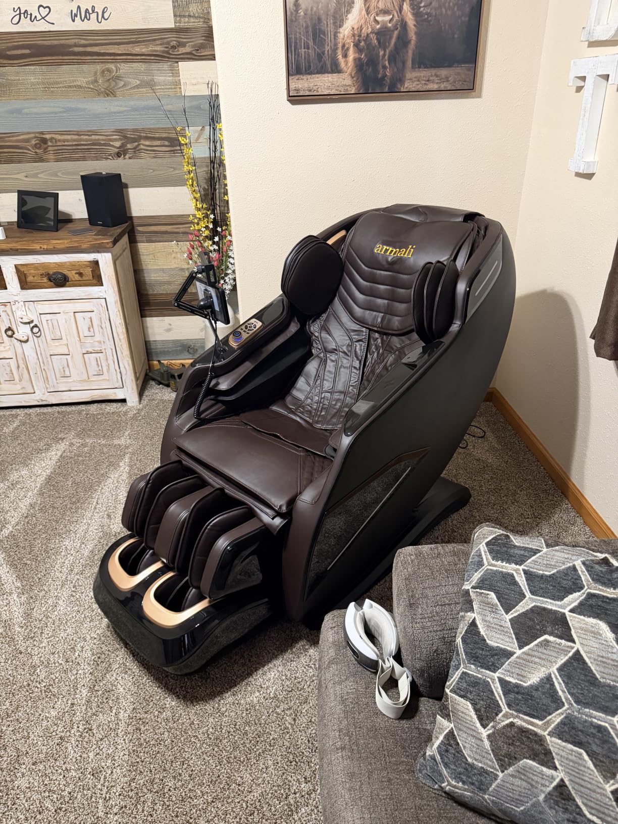 4D Massage Chairs Full Body,Zero Gravity SL-Track Shiatsu Massage Chair Recliner,Core Heating,20 Massage Techniques,Deep Yoga Stretch,Foot Rollers, Ai Voice,Touch Screen,Wireless Charging customer photo 1