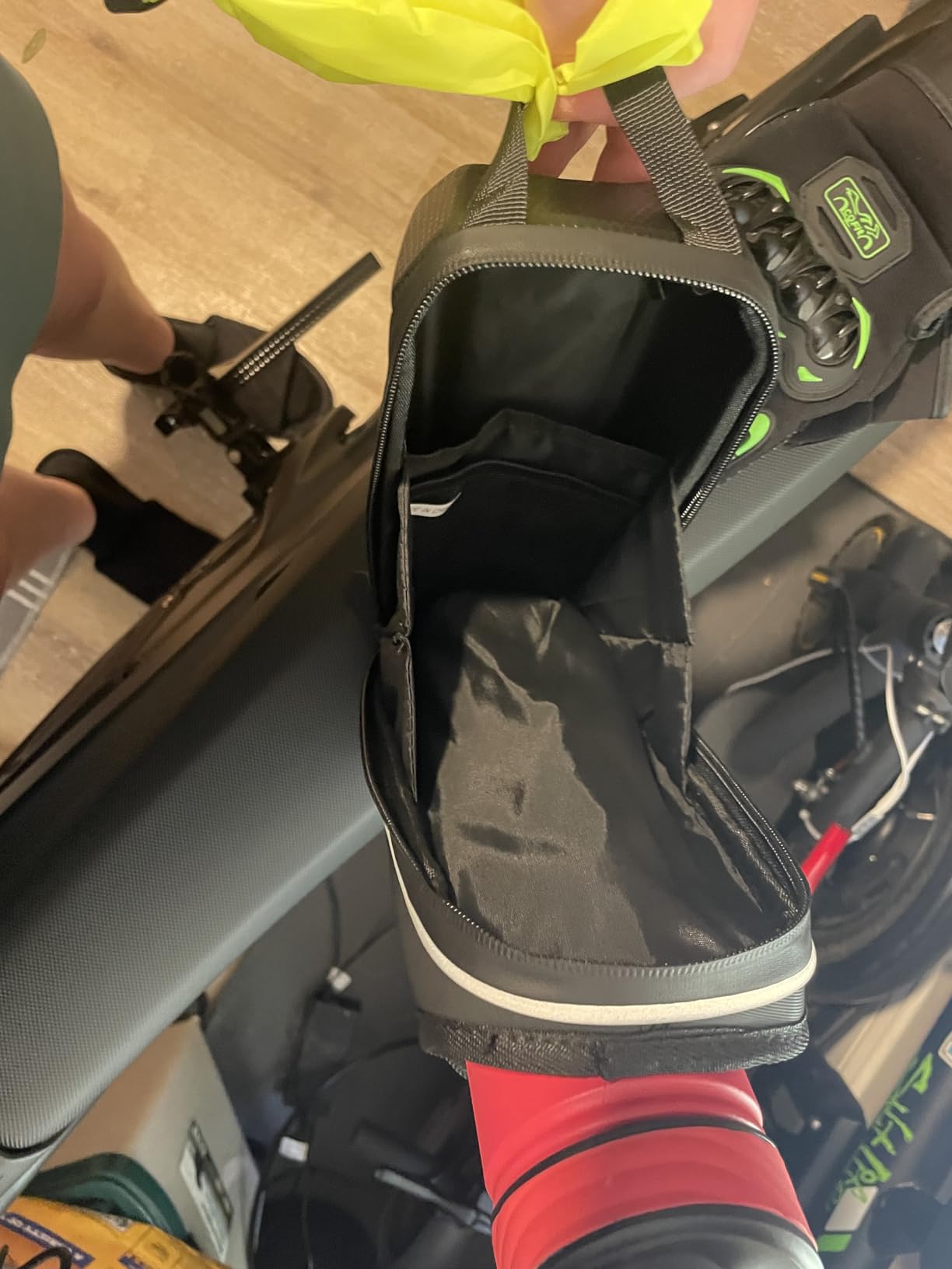 GXCROR Electric Scooter Bag 2L Large Capacity, Waterproof Front Hanging Storage Bag, Portable Handlebar Bag for Carrying Phone, Bottle, Charger Tools customer photo 1