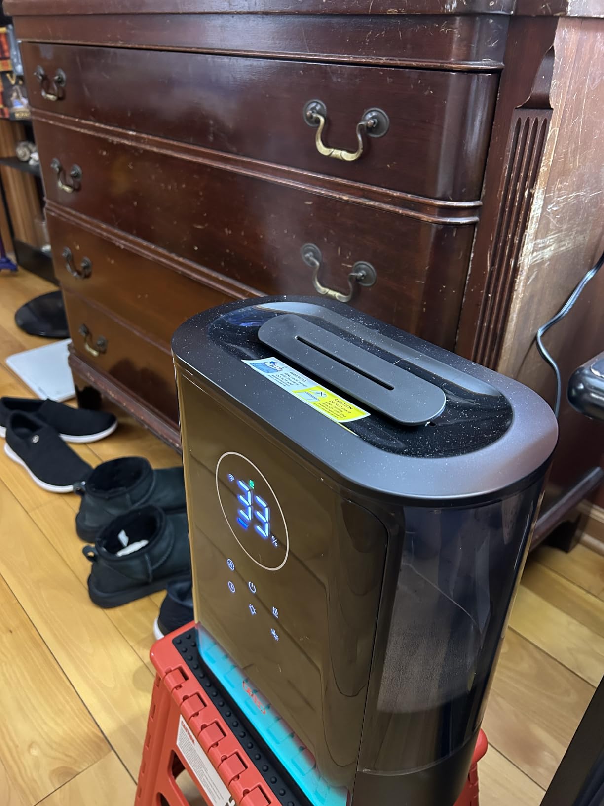 DREO 8L Smart Humidifier Large Room, 80H Runtime, Warm & Cool Mist, HM717S, Up to 600ft², Precise Humidity Control, 1500+RGB Light, 28dB, Supports APP/Voice/Alexa customer photo 2