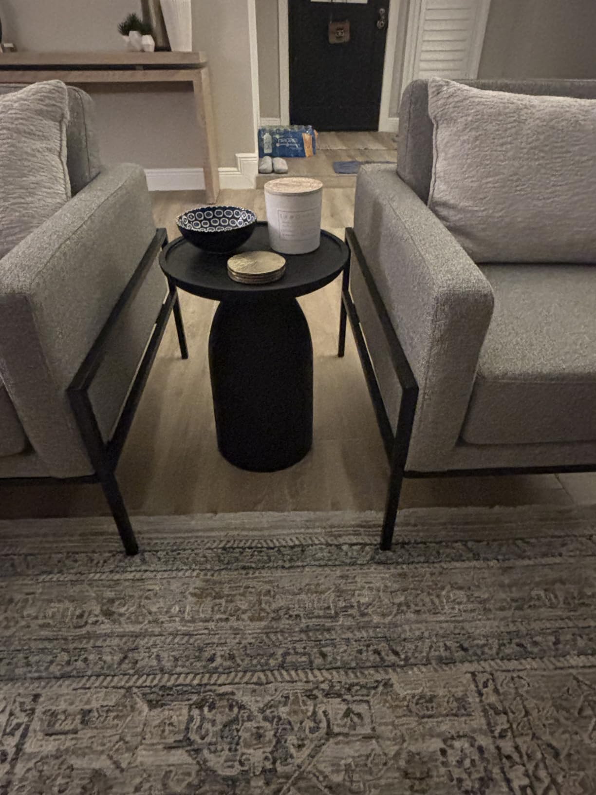Modway Holloway Solid Mango Wood Side End Table in Black - Contemporary Wooden Accent Table for Living Room - Small Round Plant Stand or Pedestal Drink Table customer photo 2