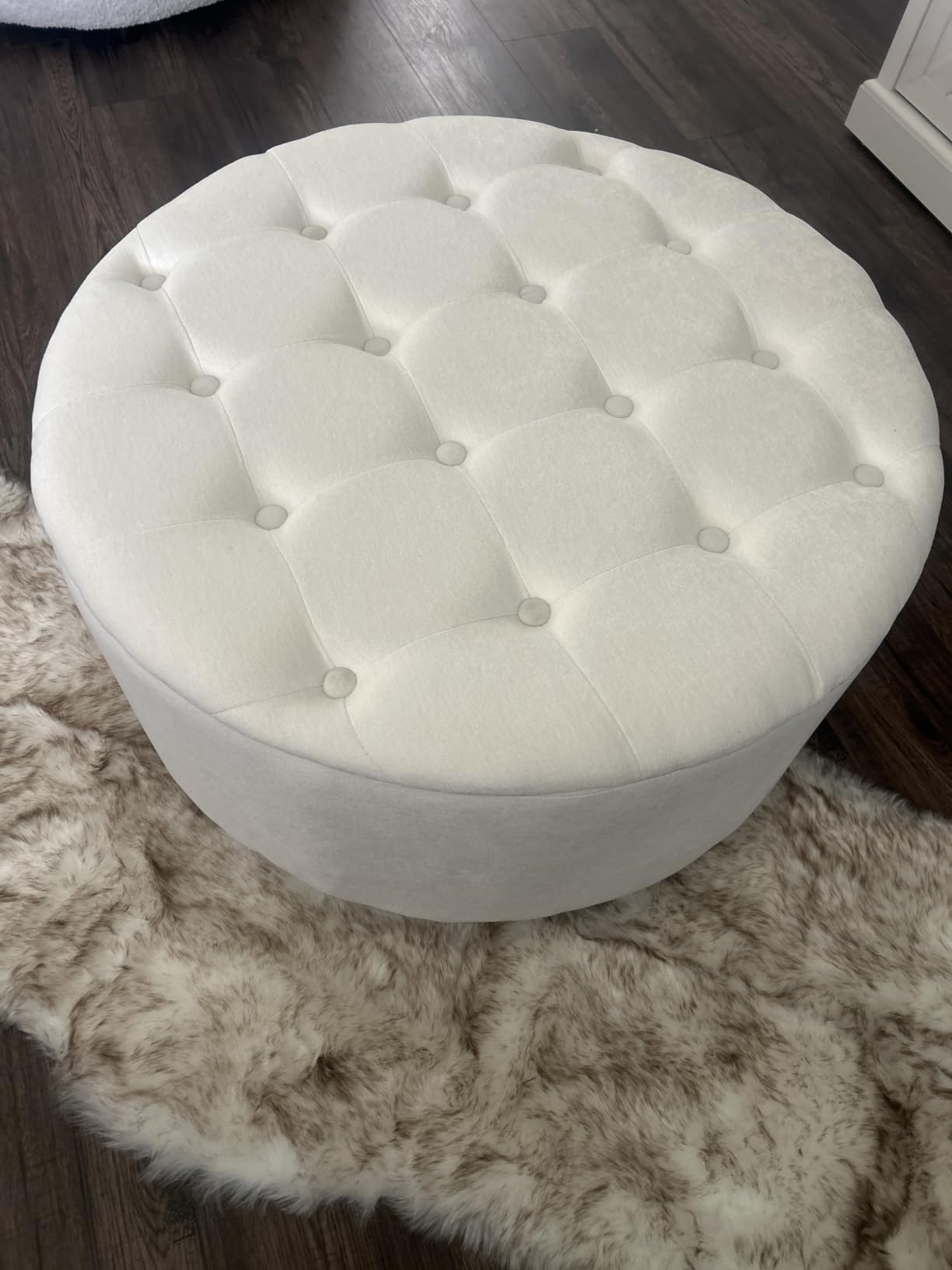 30 Inch Round Storage Ottoman,Modern Tufted Ottomans,Circular Coffee Table with Removable Top,Upholstered Large Ottoman with Storage Footrest Stool for Bedroom Living Room (Grey) customer photo 1
