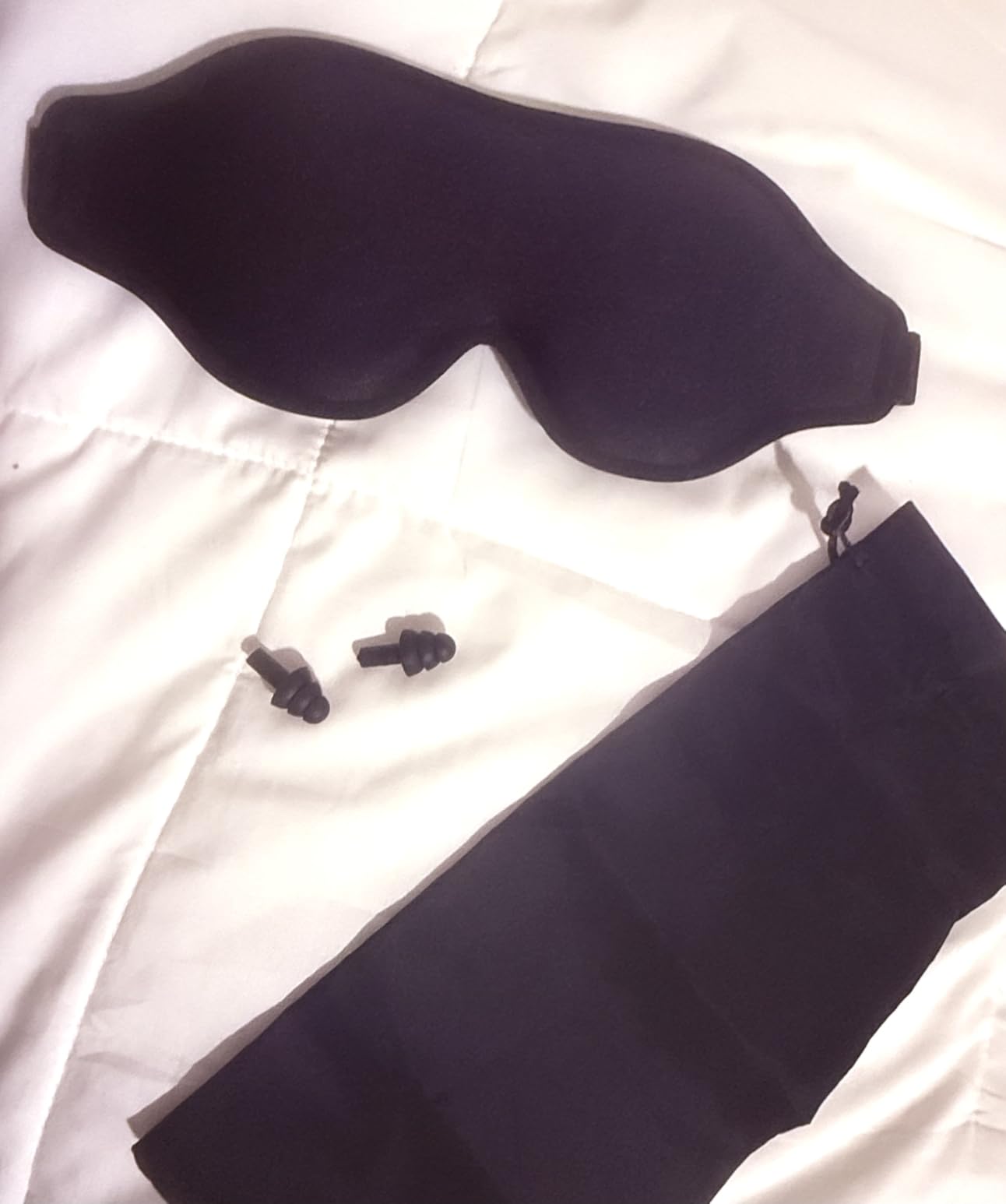 Weighted Eye Mask for Sleeping, 3D Contoured Sleep Mask Blackout with Adjustable Strap, Lash Extensions Sleeping Mask for Travel, Eye Cover Blindfold for Men Women (Black, 4.6oz) customer photo 1
