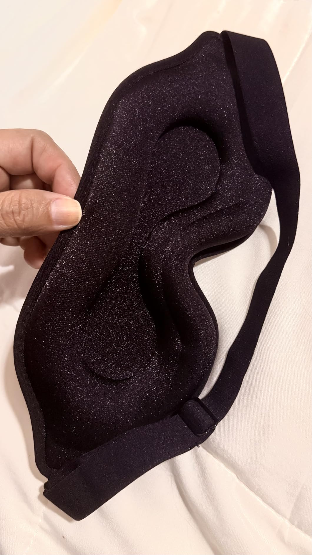 Weighted Eye Mask for Sleeping, 3D Contoured Sleep Mask Blackout with Adjustable Strap, Lash Extensions Sleeping Mask for Travel, Eye Cover Blindfold for Men Women (Black, 4.6oz) customer photo 2