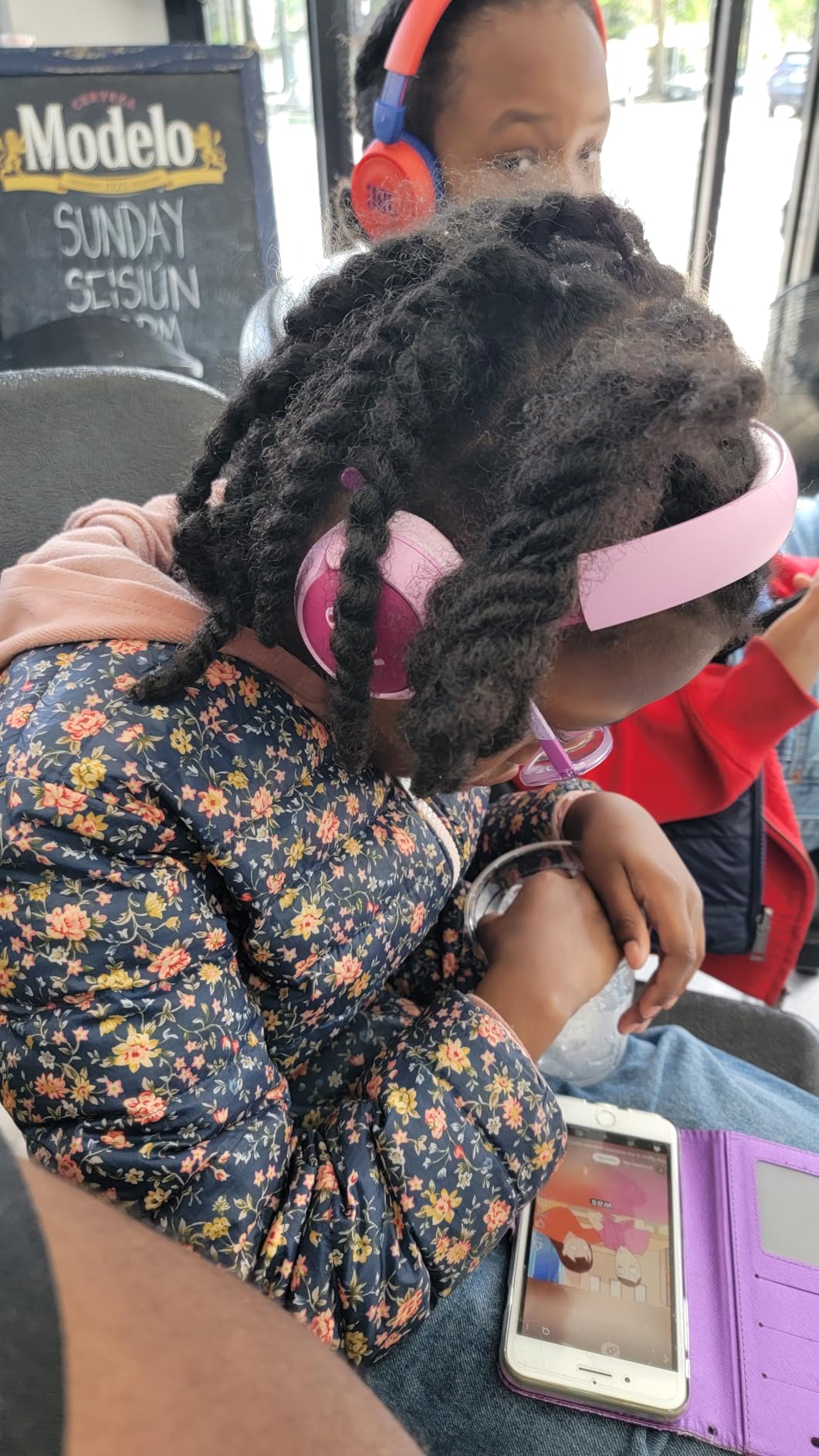 JBL Junior 320BT - On-Ear Kids Headphones - Purple | JBL Safe Sound 85dB, Parental Control with Customizable Volume Playtime, Easy monitoring, Built-in mic, 50-hour battery life customer photo 2