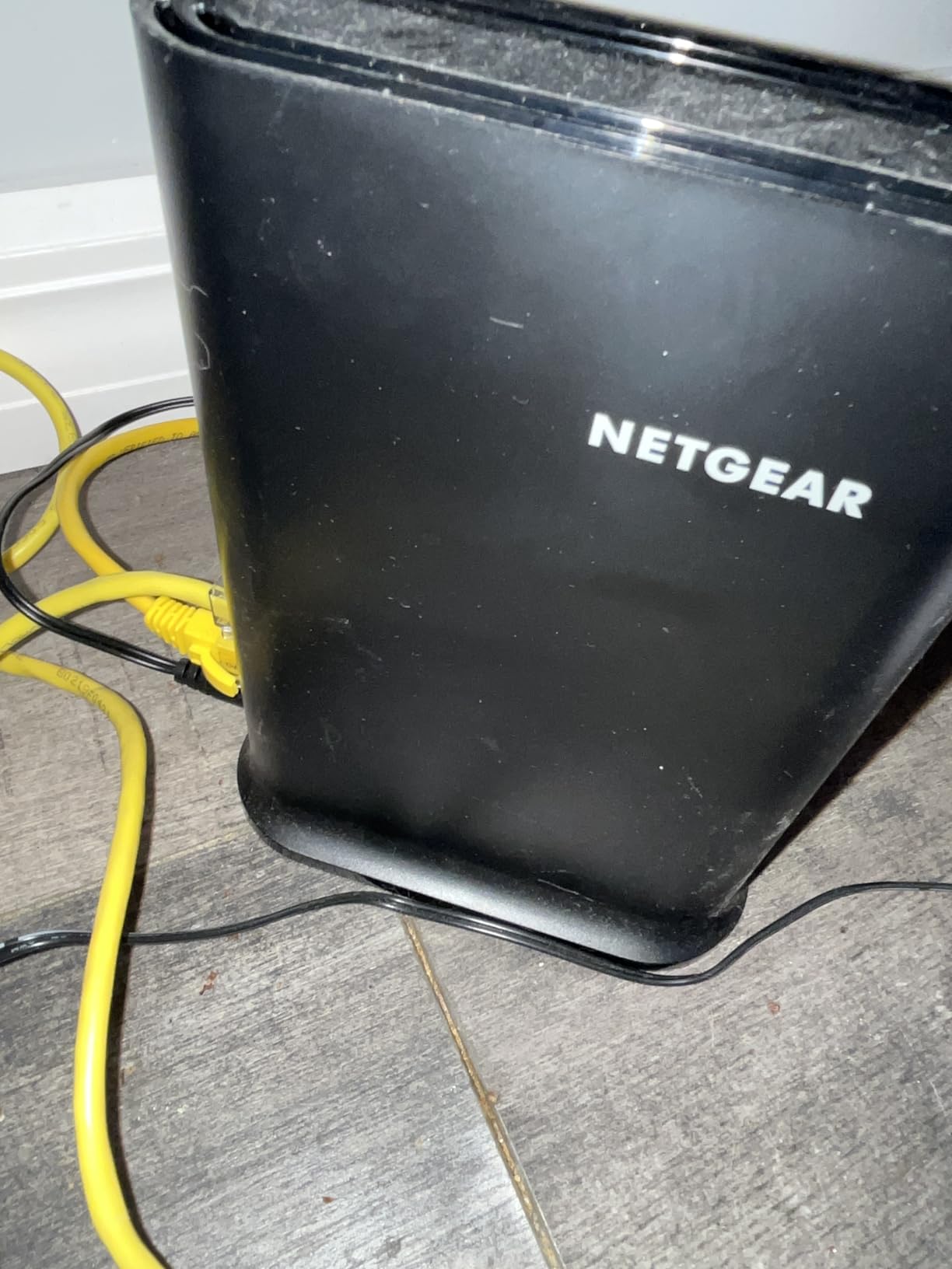 NETGEAR WiFi 6 Router 4-Stream (R6700AX) - Router Only, AX1800 Wireless Speed (Up to 1.8 Gbps), Covers up to 1,500 sq. ft., 20 Devices - Free Expert Help, Dual-Band customer photo 1