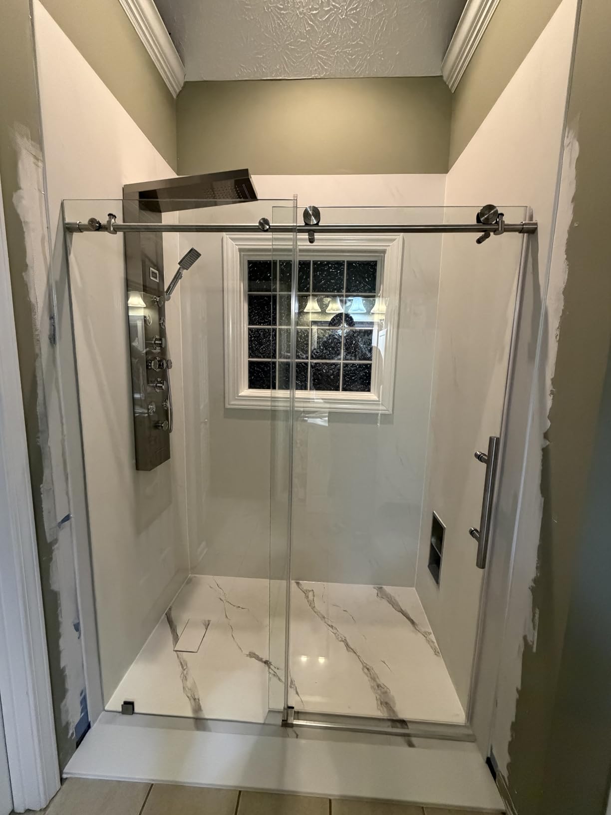 WOODBRIDGE 59 in L x 35.4 in W Zero Threshold End Drain Shower Base, Wheel Chair Access, Low Profile, Carrara White customer photo 1