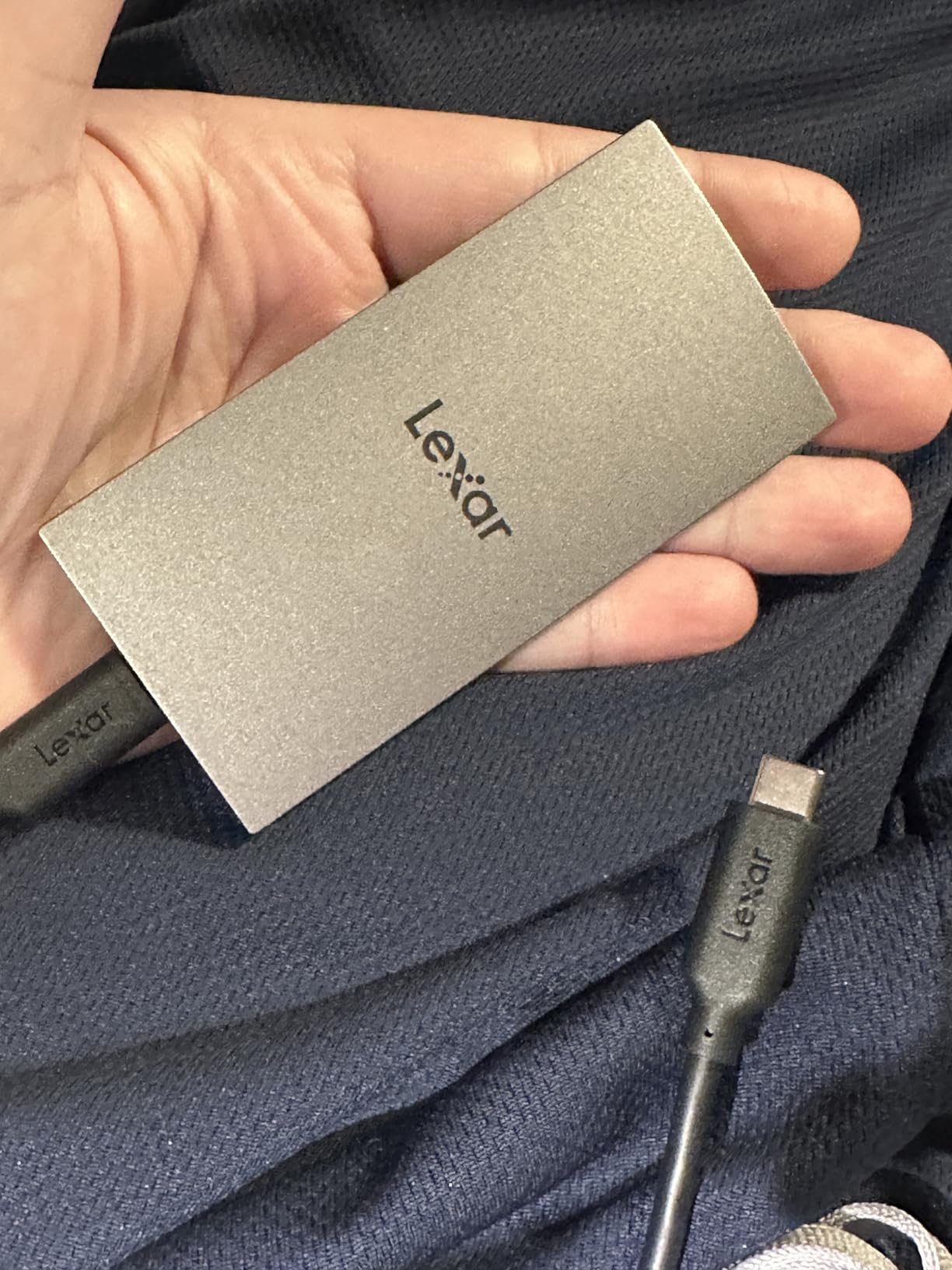 Lexar ES3 1TB Portable SSD Silver, USB 3.2 Gen 2 up to 1050MB/s | External SSD compatible with iPhone 17 Series/Mac/PS5/XBOX/Laptop/PC customer photo 2