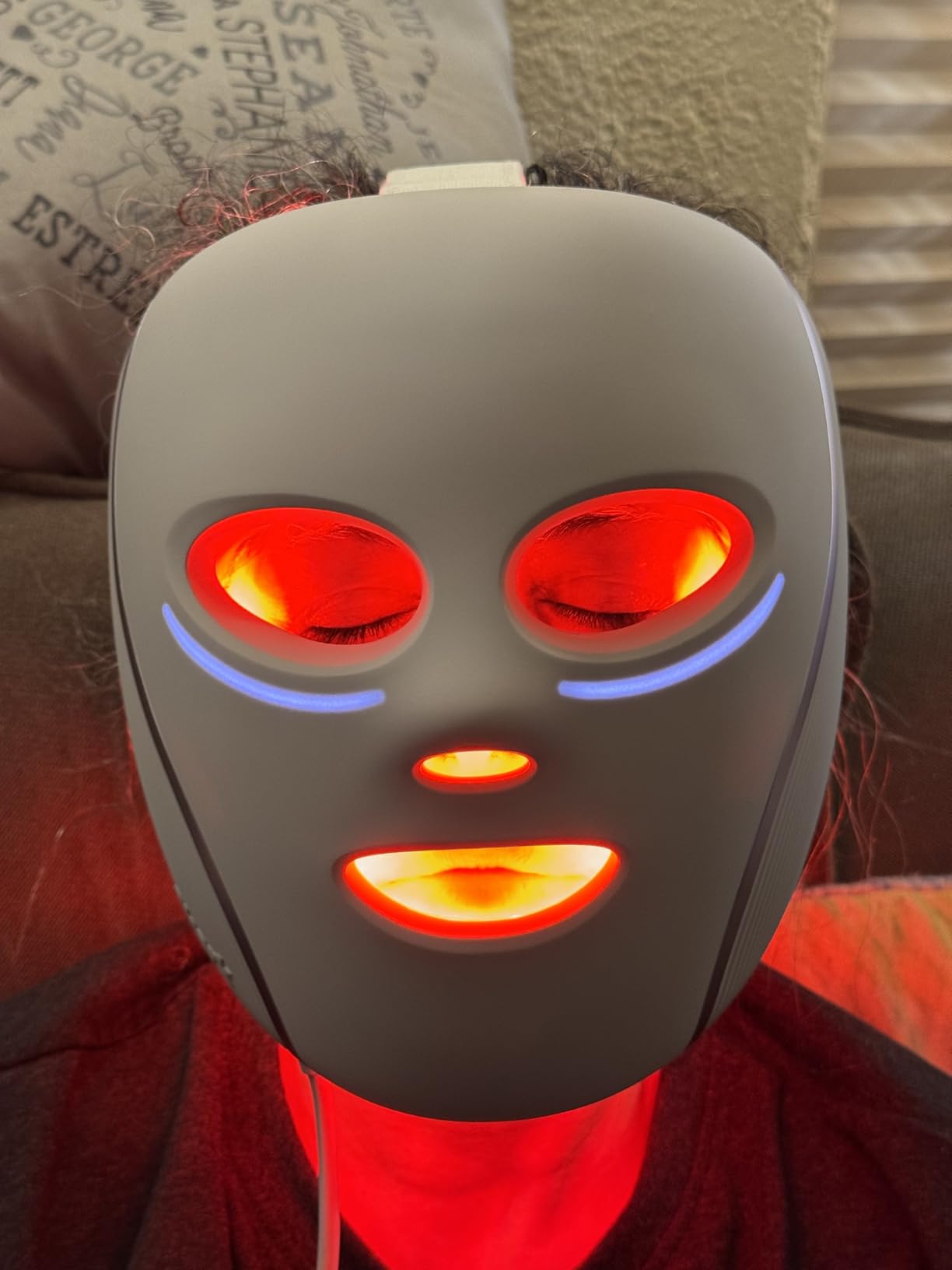 Shark CryoGlow LED Face Mask, Red Light Therapy, Under-Eye Cooling, FW312PL | Red, Blue & Deep Infrared Light, Skincare Device for Fine Lines & Acne, Clinically Tested & FDA-Cleared, 4 Modes, Lilac customer photo 1