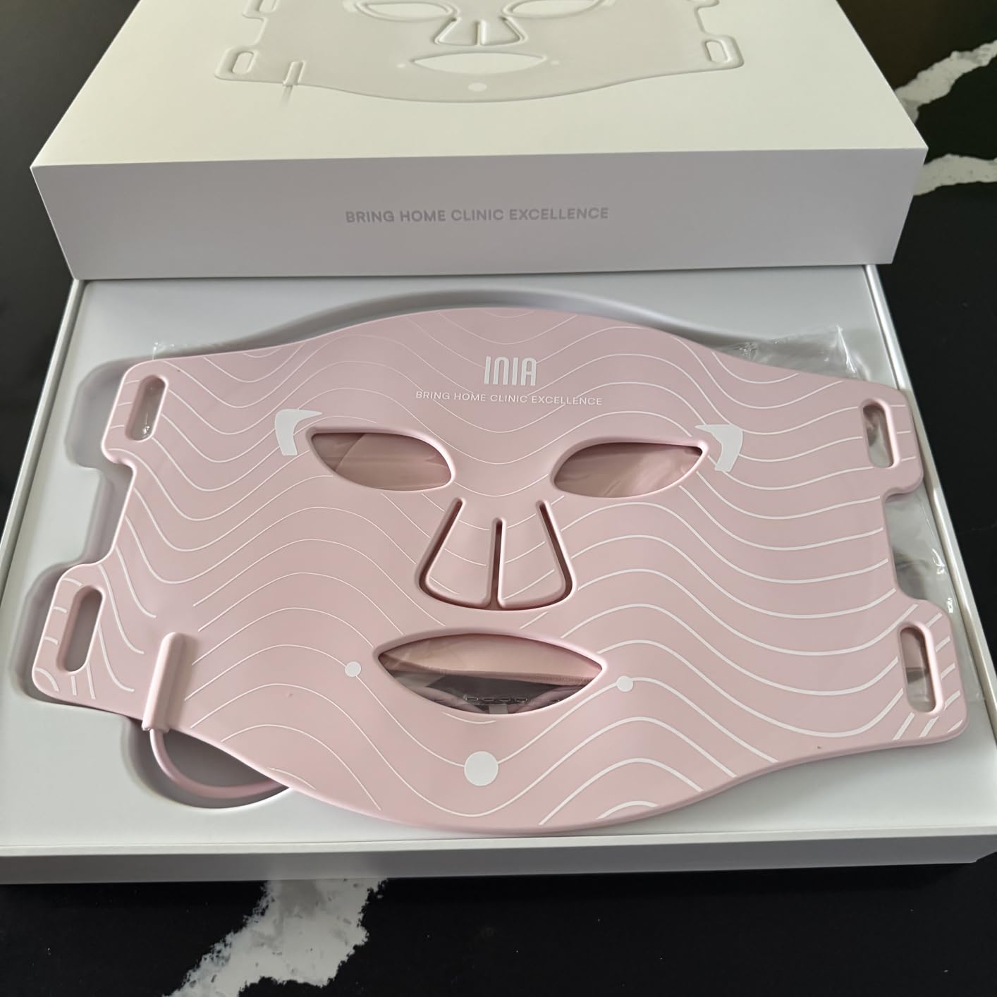 INIA Red Light Therapy Mask for Face, 850nm NIR, Red/Blue LED Light 4 Modes customer photo 2