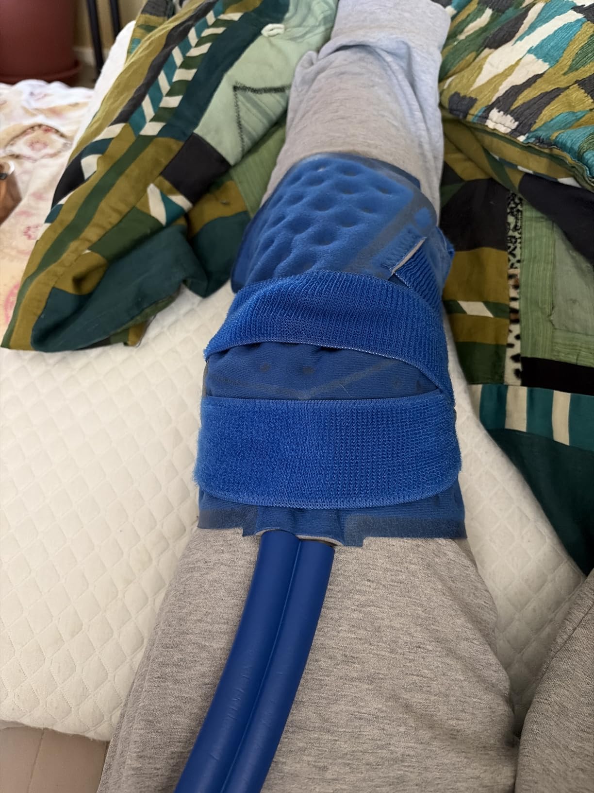 Inmoredo Ice Machine for Knee After Surgery, Cold Therapy Machine for Knee | 7.5QT Ice Therapy Machine with Programmable Timer and Qiuet Qump, Ice Compression for ACL/TKR Sports Injuries Recovery customer photo 1