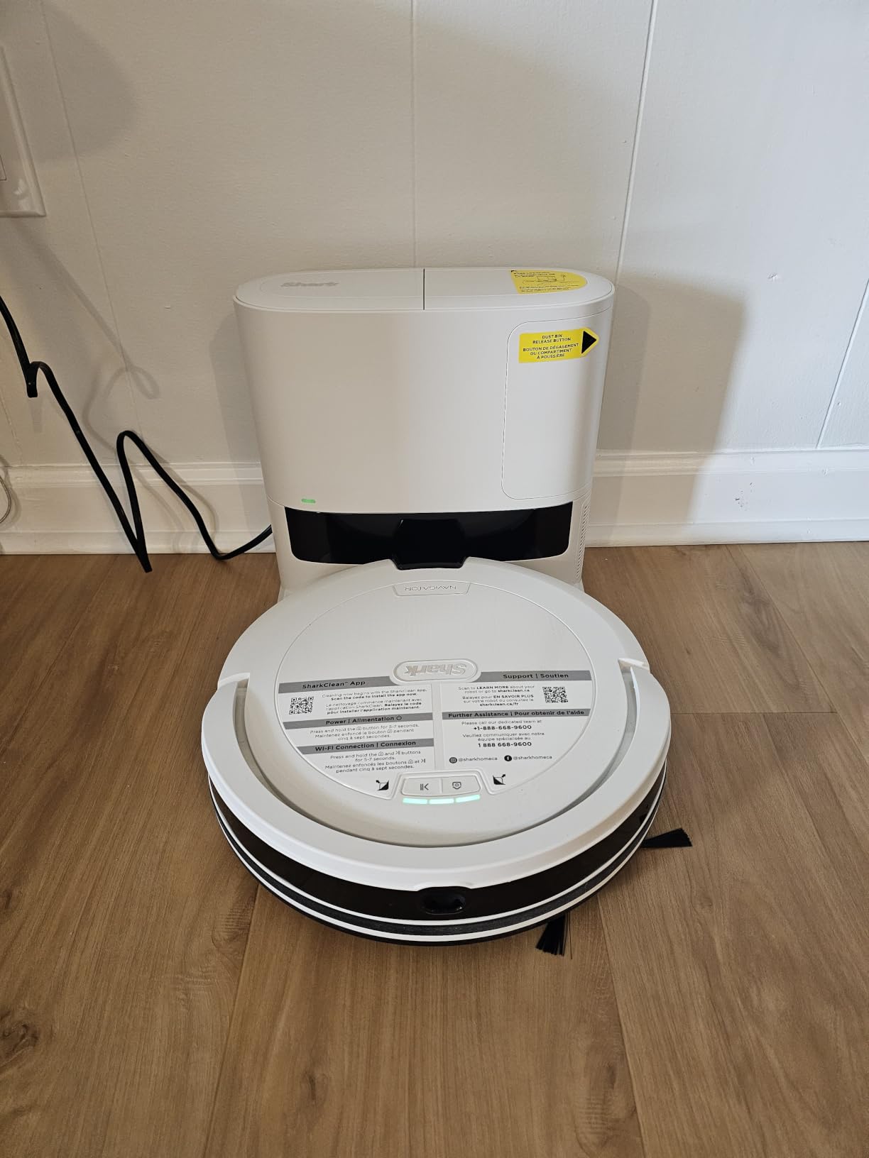 Shark Navigator Robot Vacuum + Self-Empty Base RV2120AE with SmartPath Navigation, 60-Day Bagless Self-Empty Base, Anti-Hair Wrap customer photo 1