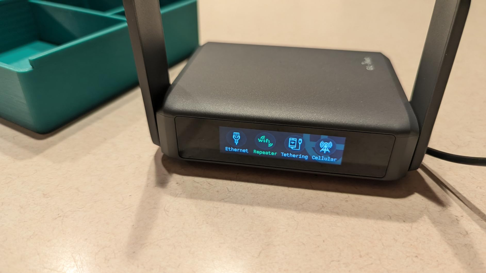 GL.iNet GL-BE3600 Slate 7 Wi-Fi 7 Travel Router Touchscreen 2.5G customer photo 1