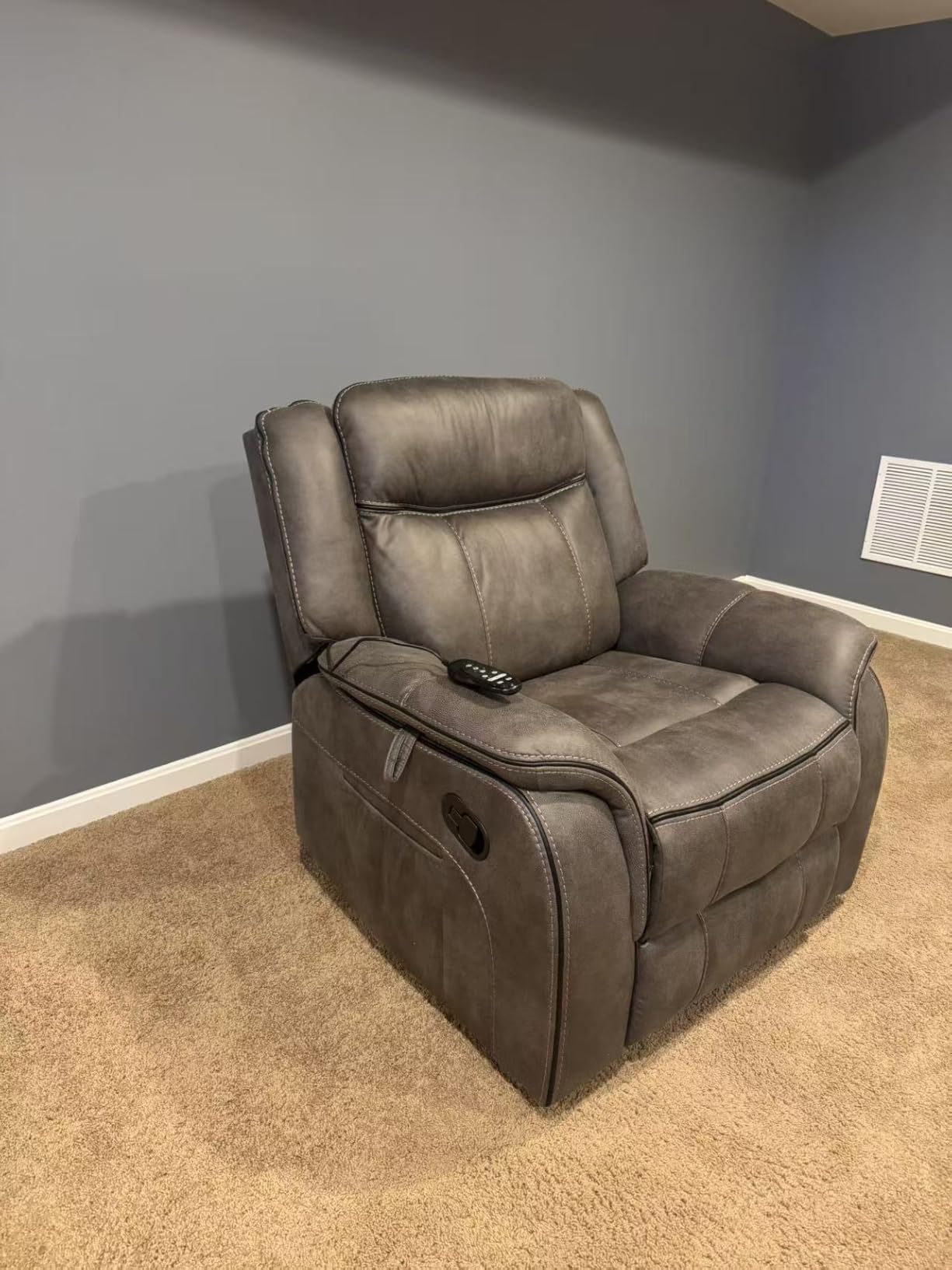 Massage Recliner Chair with Heat, Faux Leather Recliner Chairs for Adults, 39